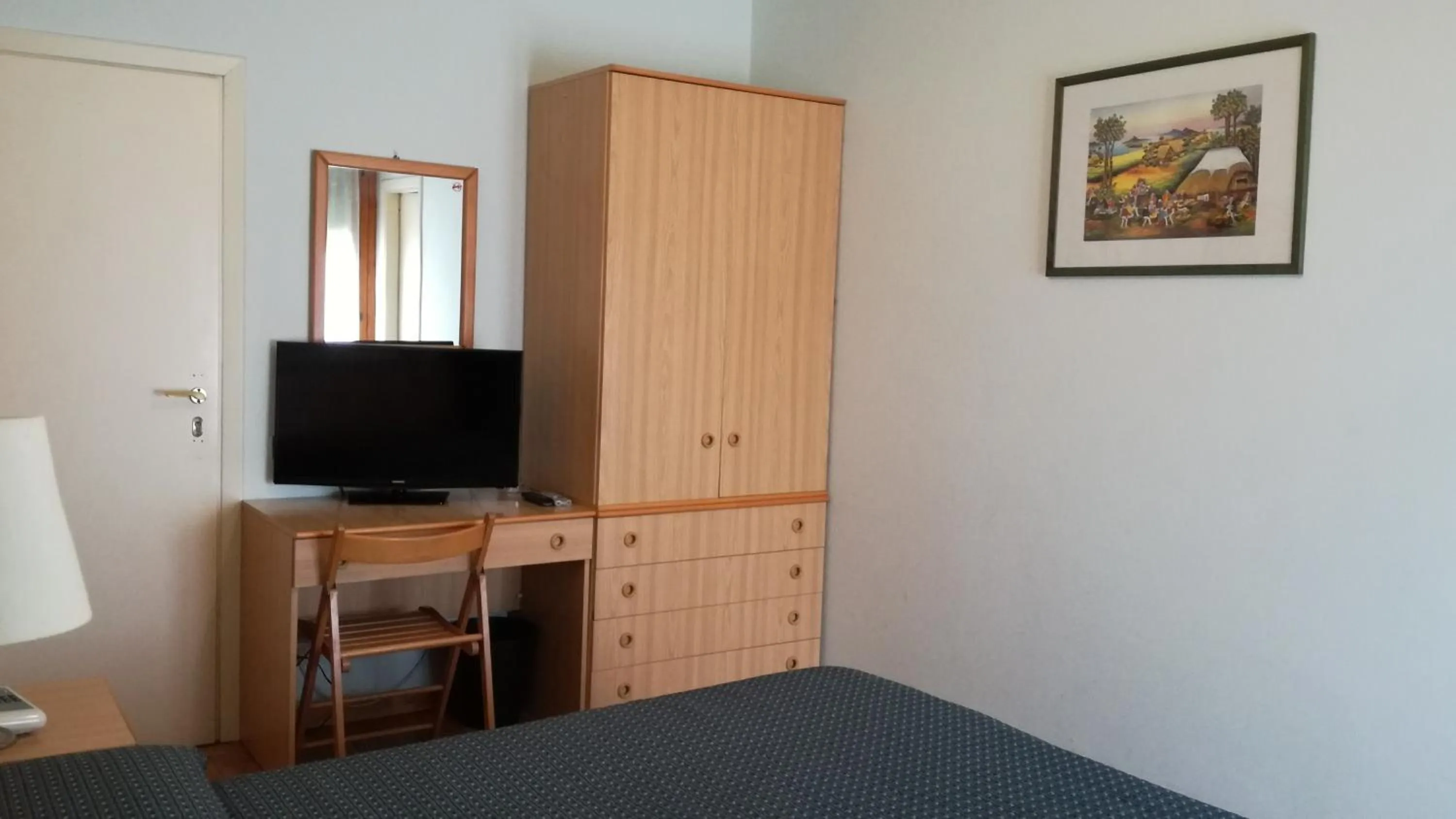 Bed in Albergo Le Rose