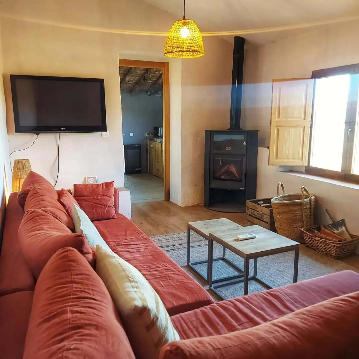 TV and multimedia in Finca Serrato