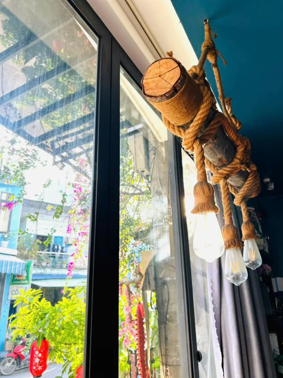 Garden view in May's House Hoi An