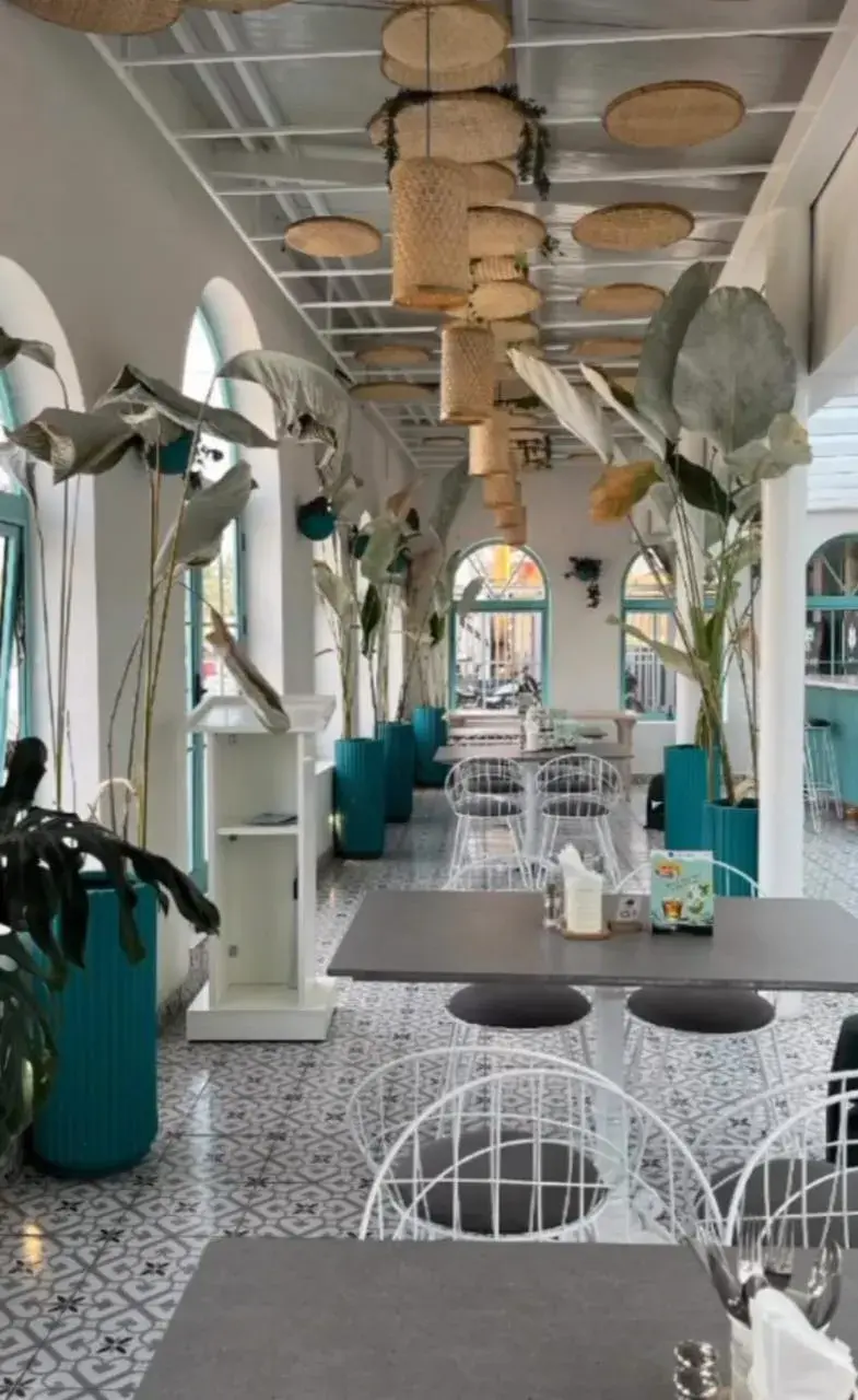 Restaurant/places to eat in Joldal Residency Restaurant/places to eat in Joldal Residency