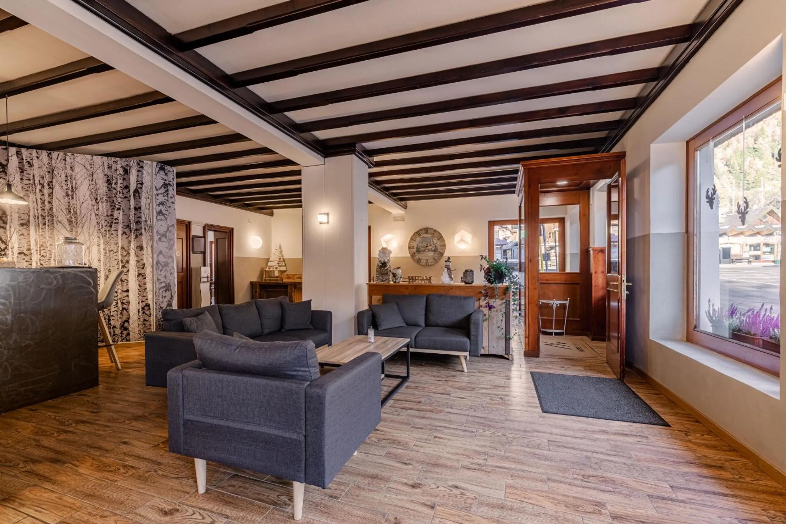 Lobby or reception in Hotel Dufour