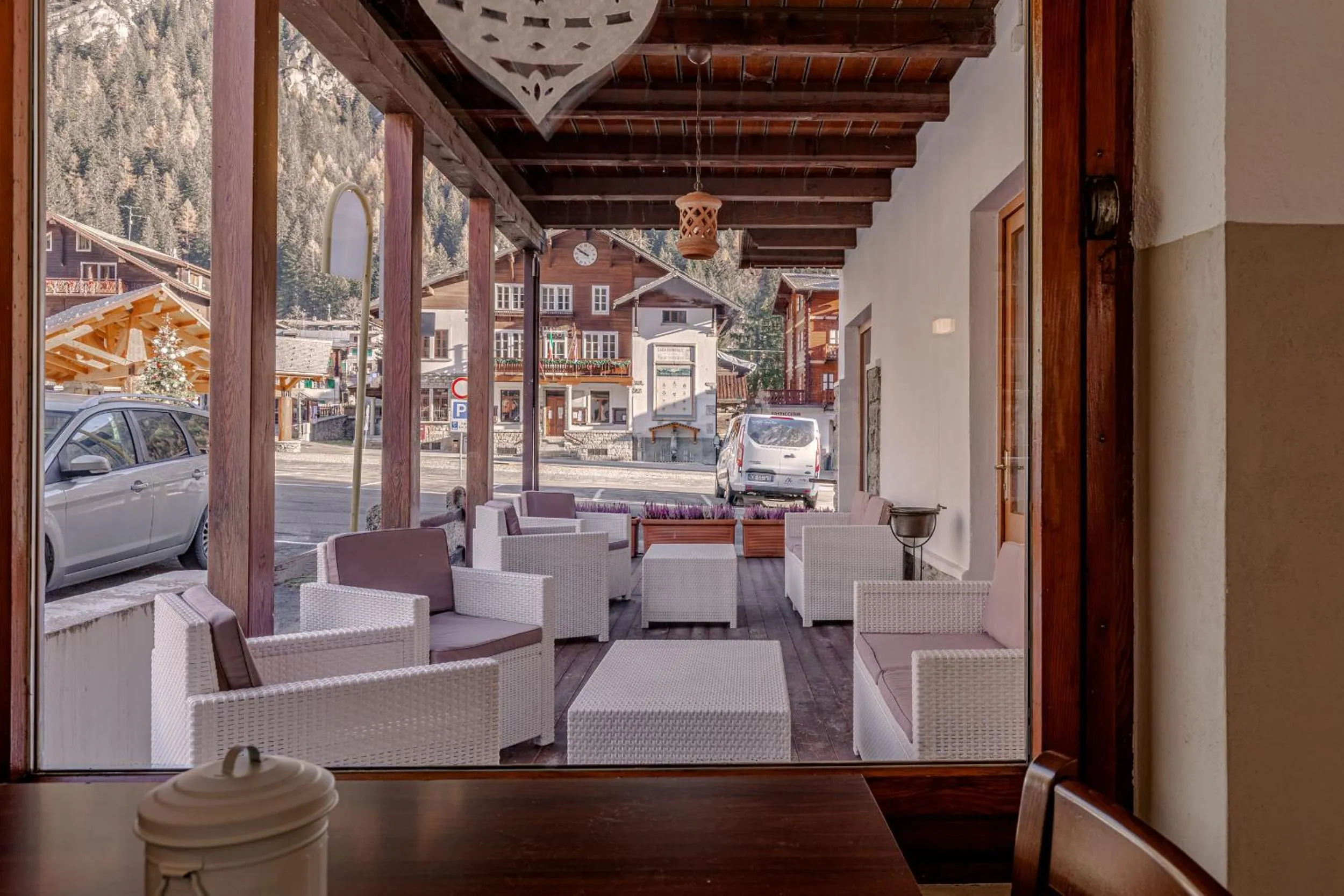 Patio in Hotel Dufour