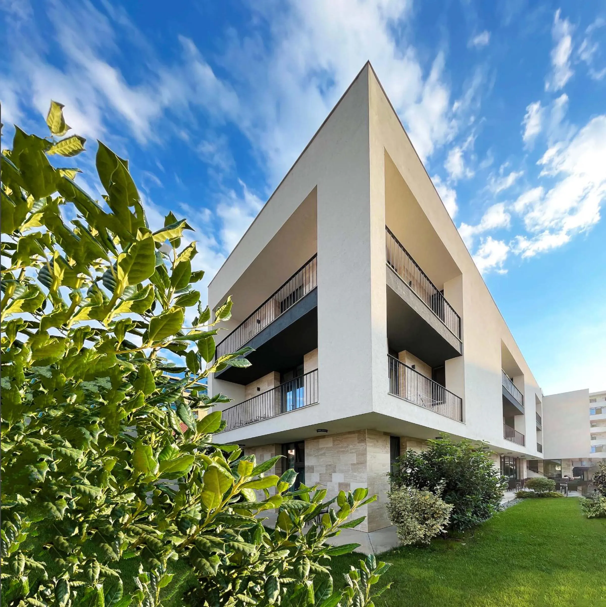 Property building in Vila Ducu - Adults Only ( +16 )