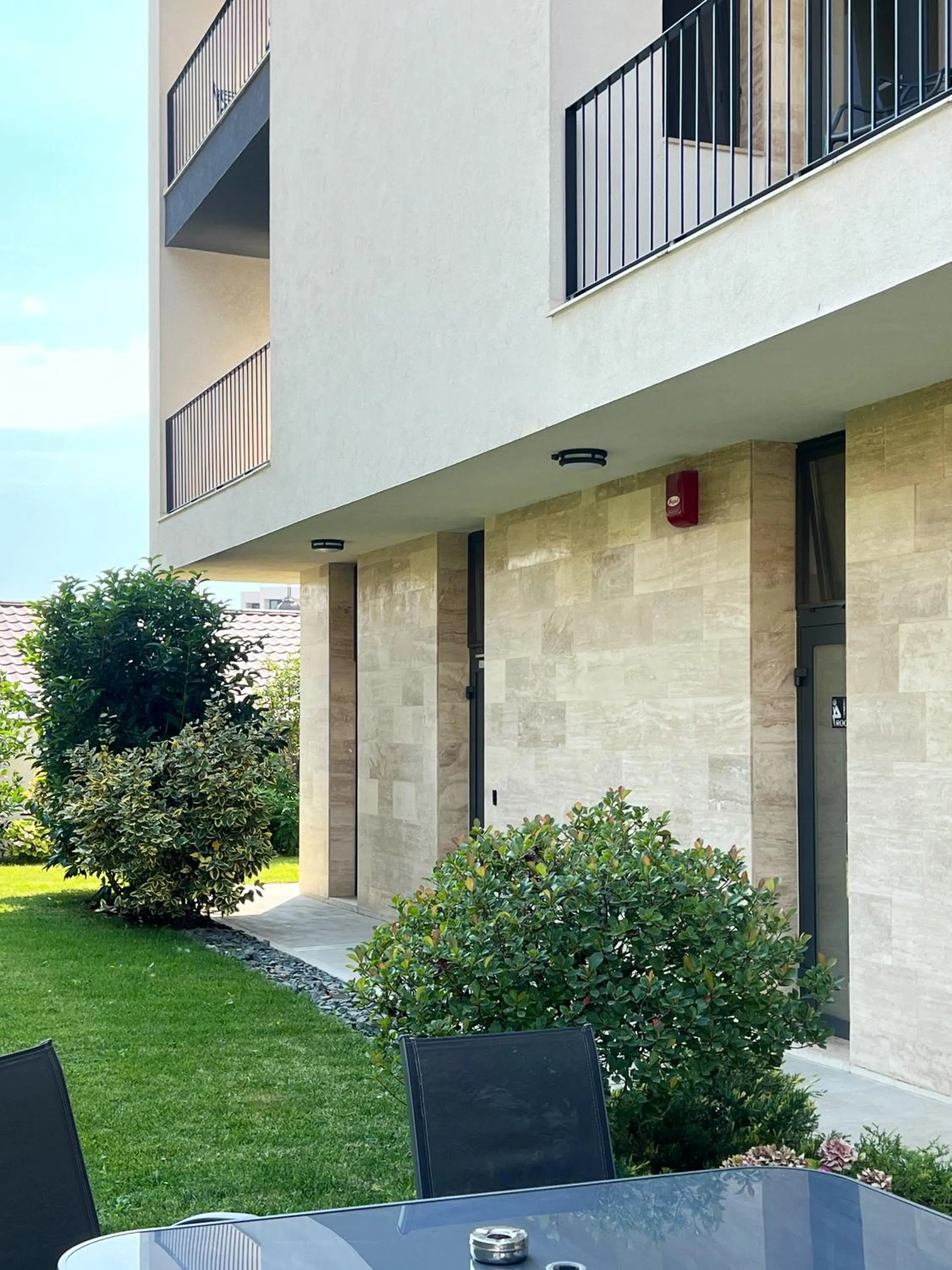 Property building in Vila Ducu - Adults Only ( +16 )