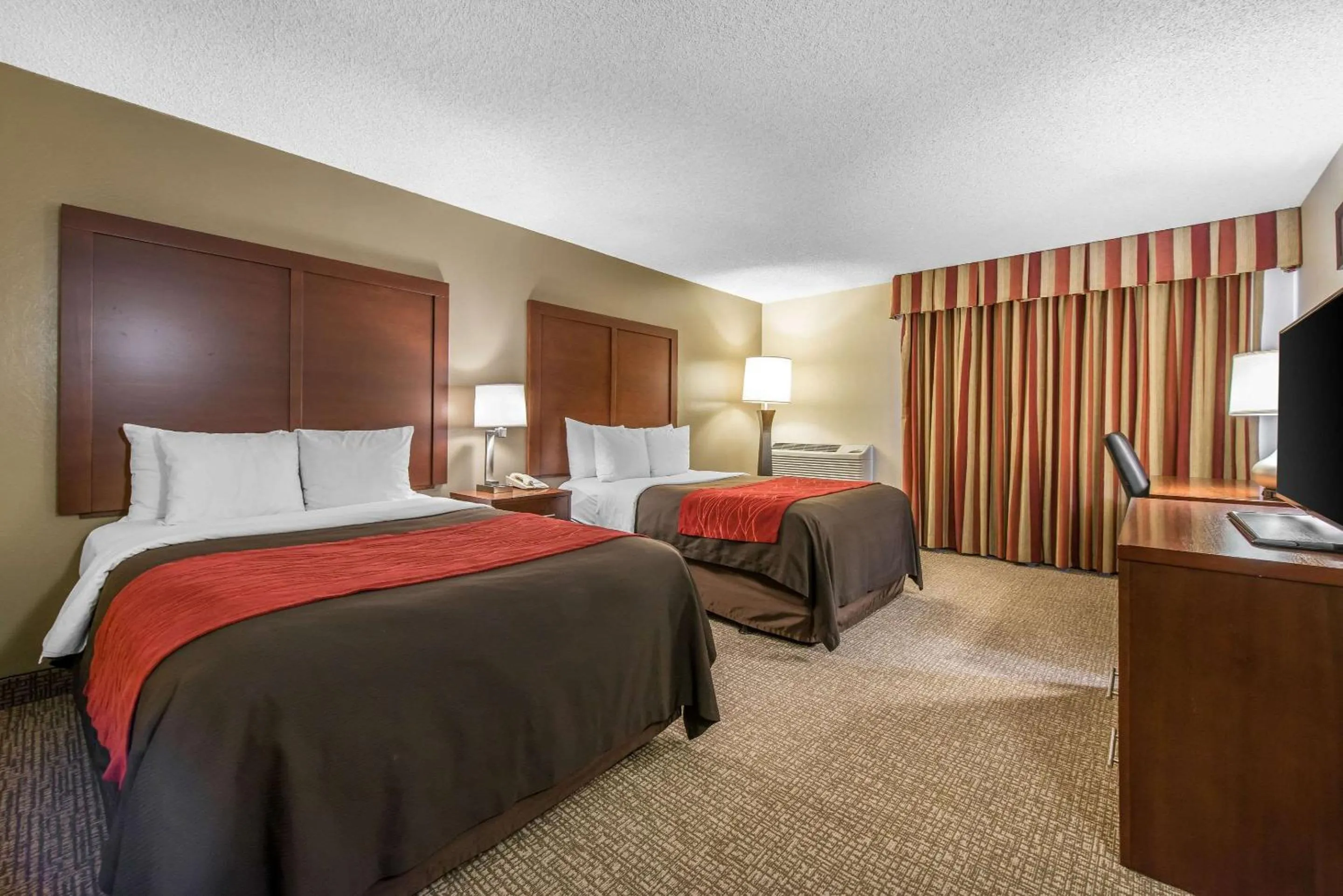 Photo of the whole room in Comfort Inn & Suites Denver Northfield