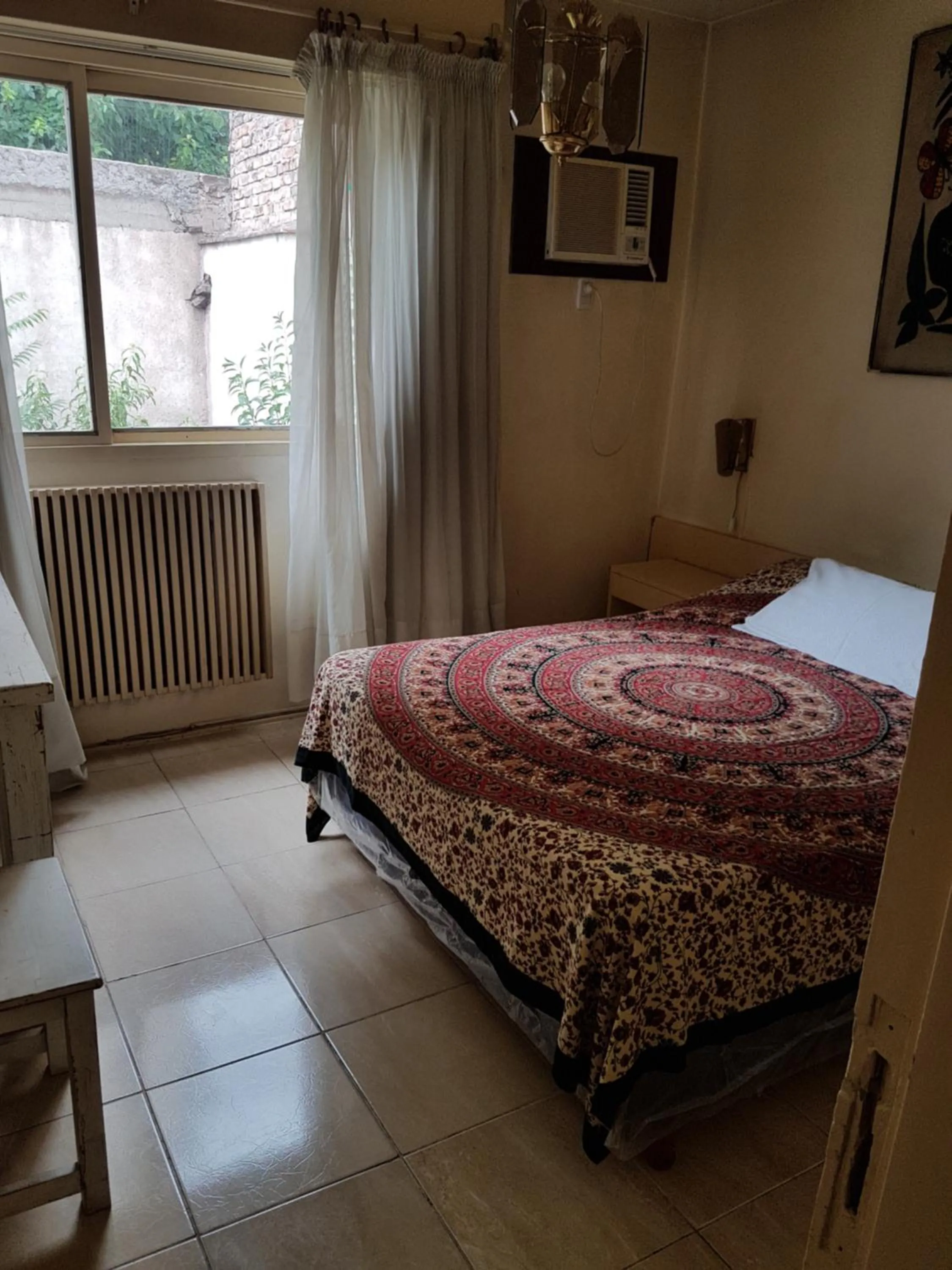 Shower, Bed in Nuevo Castillo Hotel