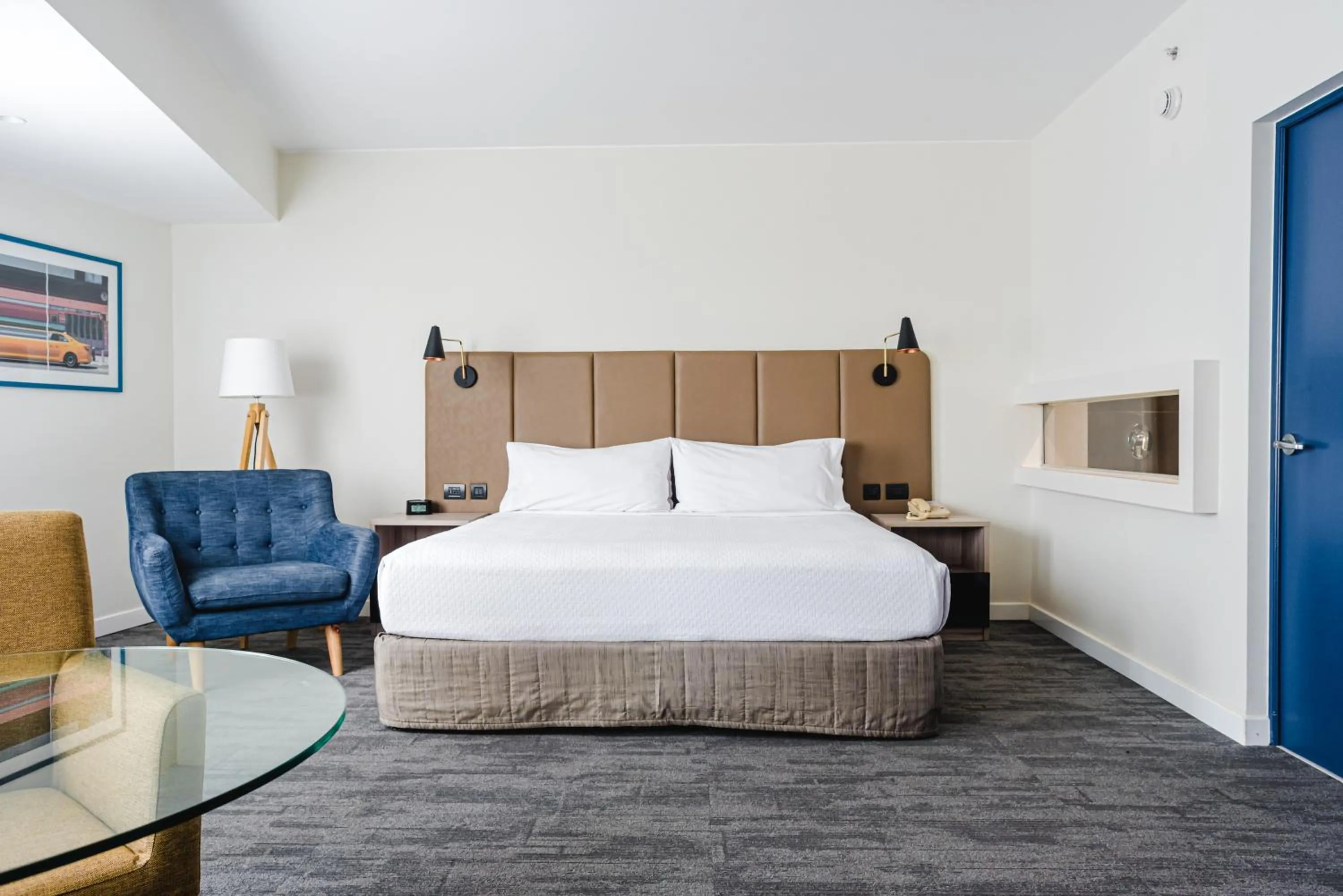 Photo of the whole room, Bed in Crowne Plaza Lima by IHG