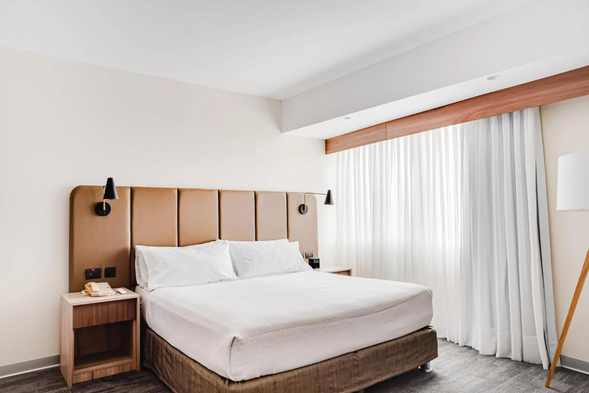 Photo of the whole room, Bed in Crowne Plaza Lima by IHG