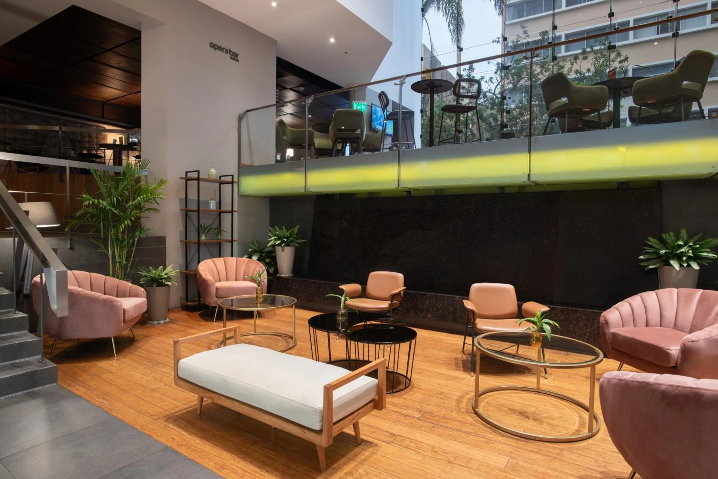 Lobby or reception in Crowne Plaza Lima by IHG