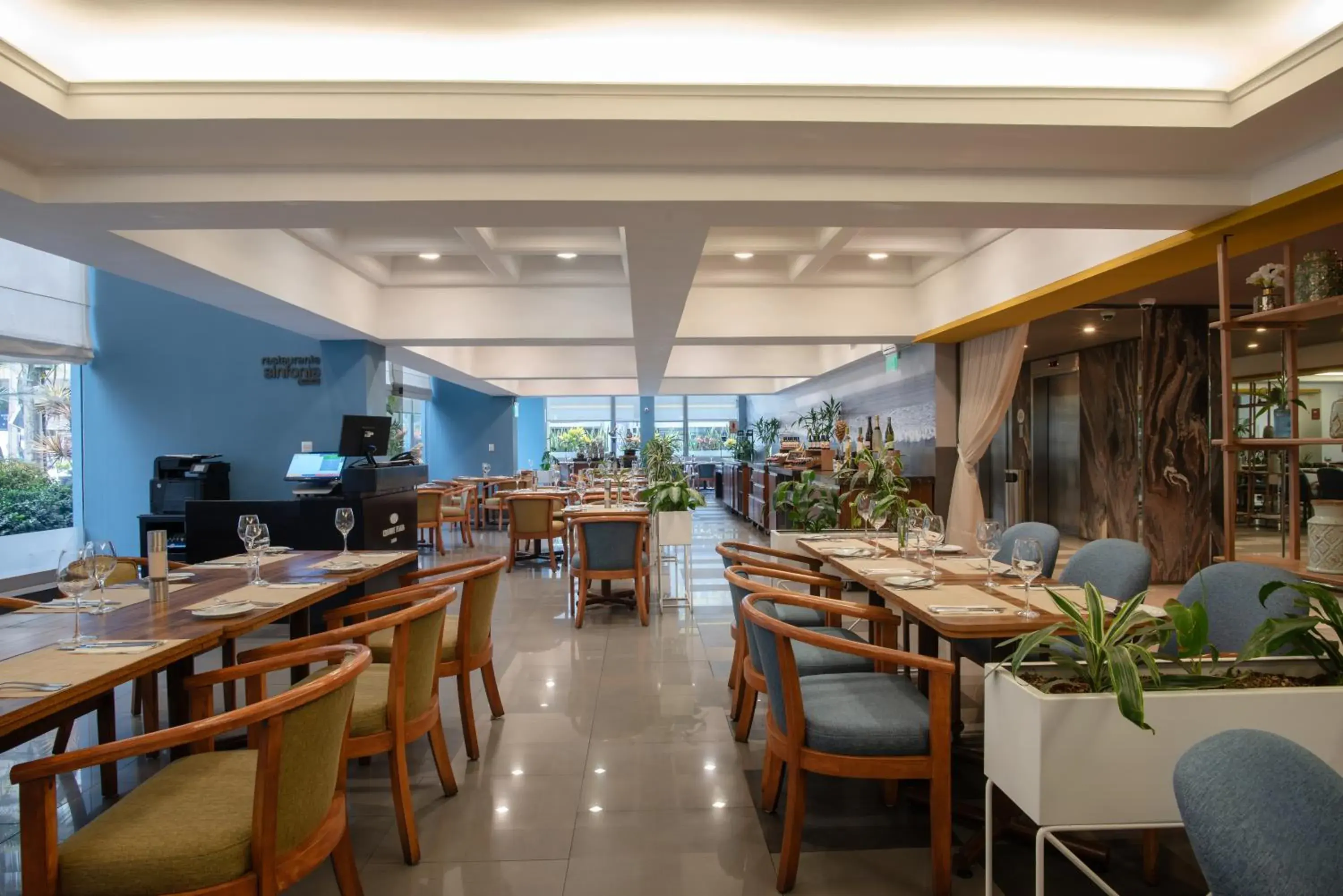 Restaurant/places to eat in Crowne Plaza Lima by IHG Restaurant/places to eat in Crowne Plaza Lima by IHG