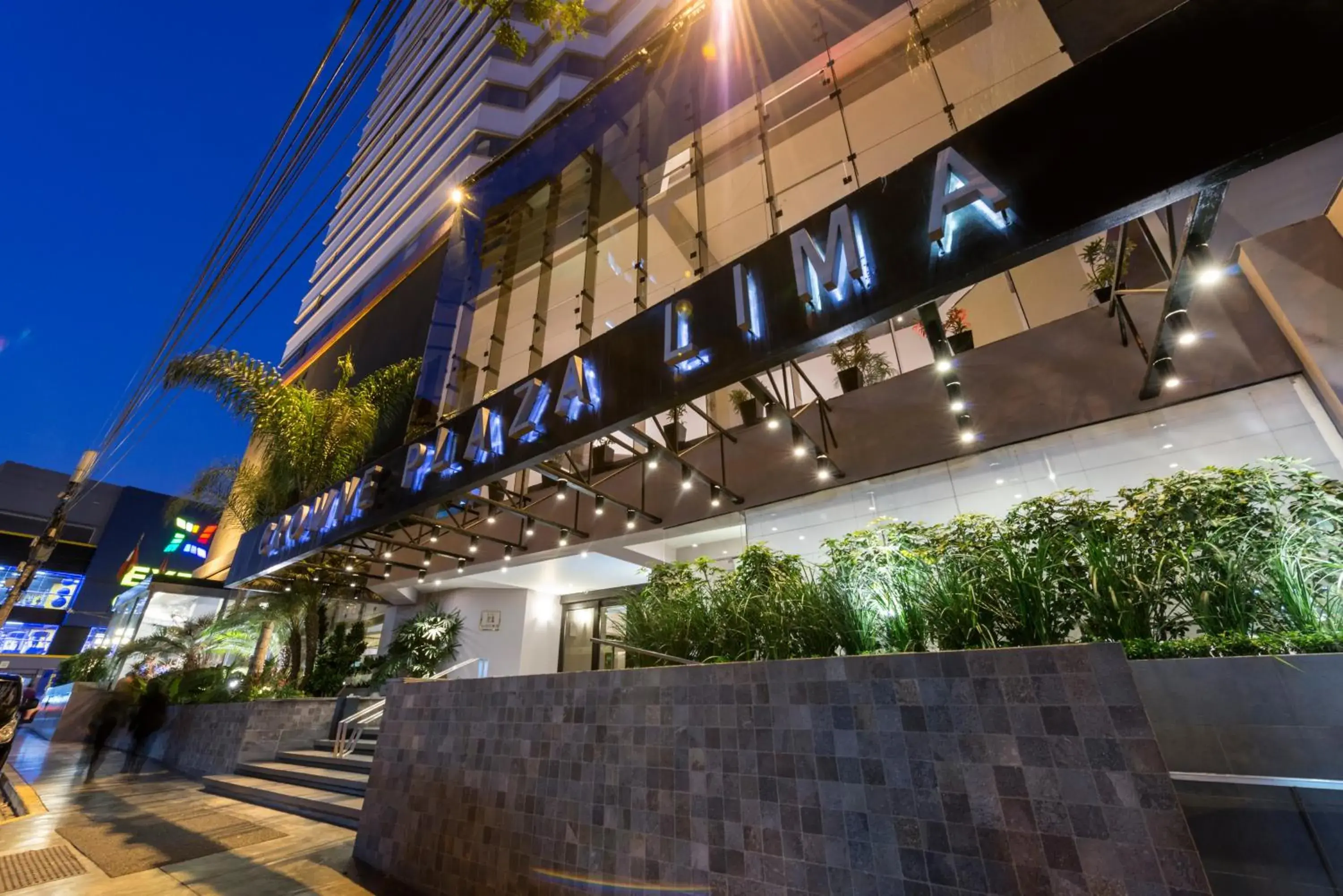 Facade/entrance in Crowne Plaza Lima by IHG Facade/entrance in Crowne Plaza Lima by IHG