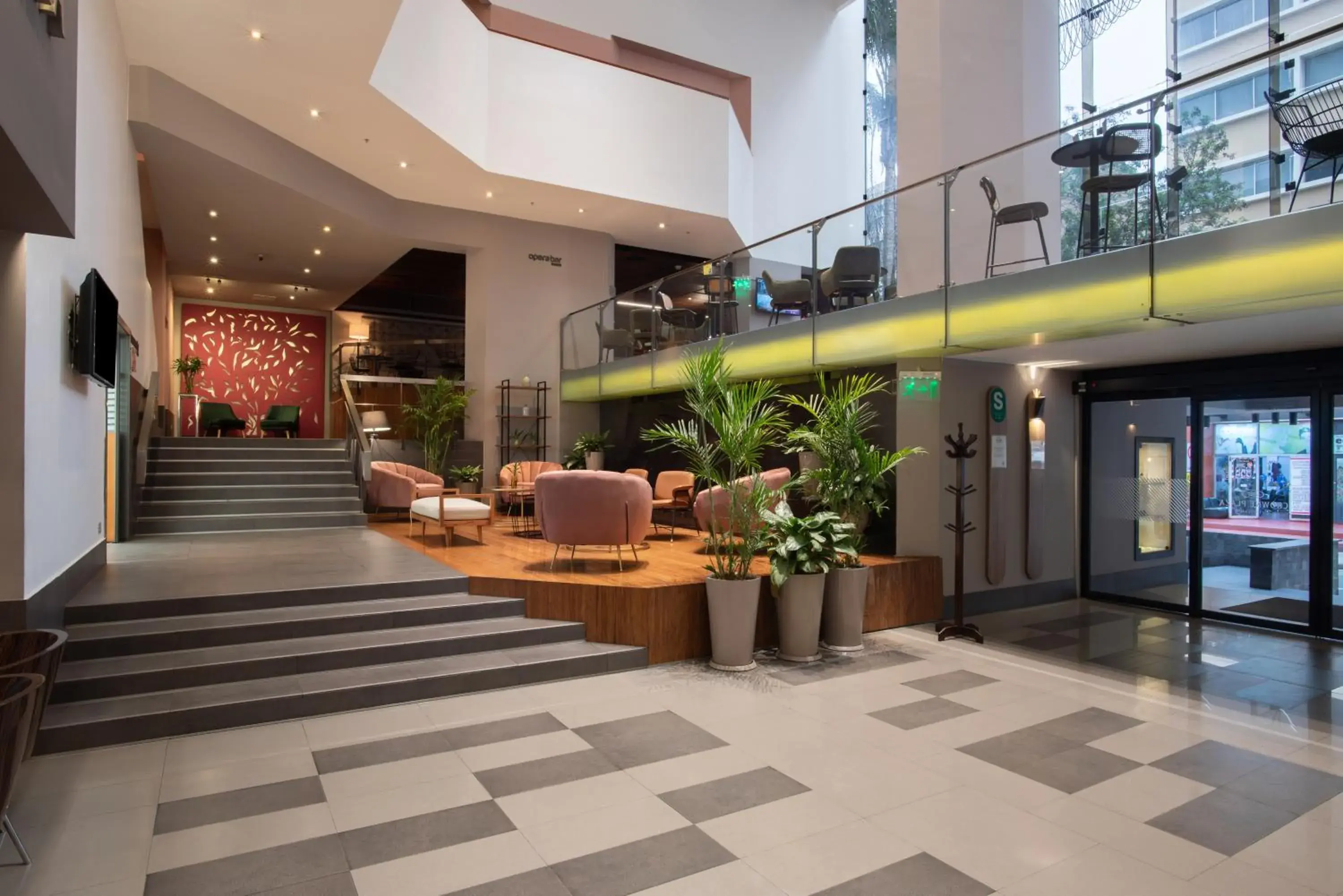 Lobby or reception in Crowne Plaza Lima by IHG Lobby or reception in Crowne Plaza Lima by IHG