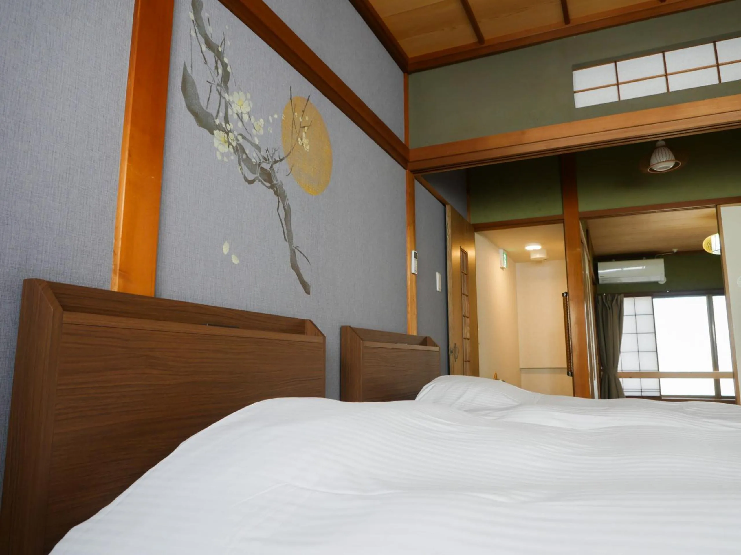 Other, Bed in Temarian House