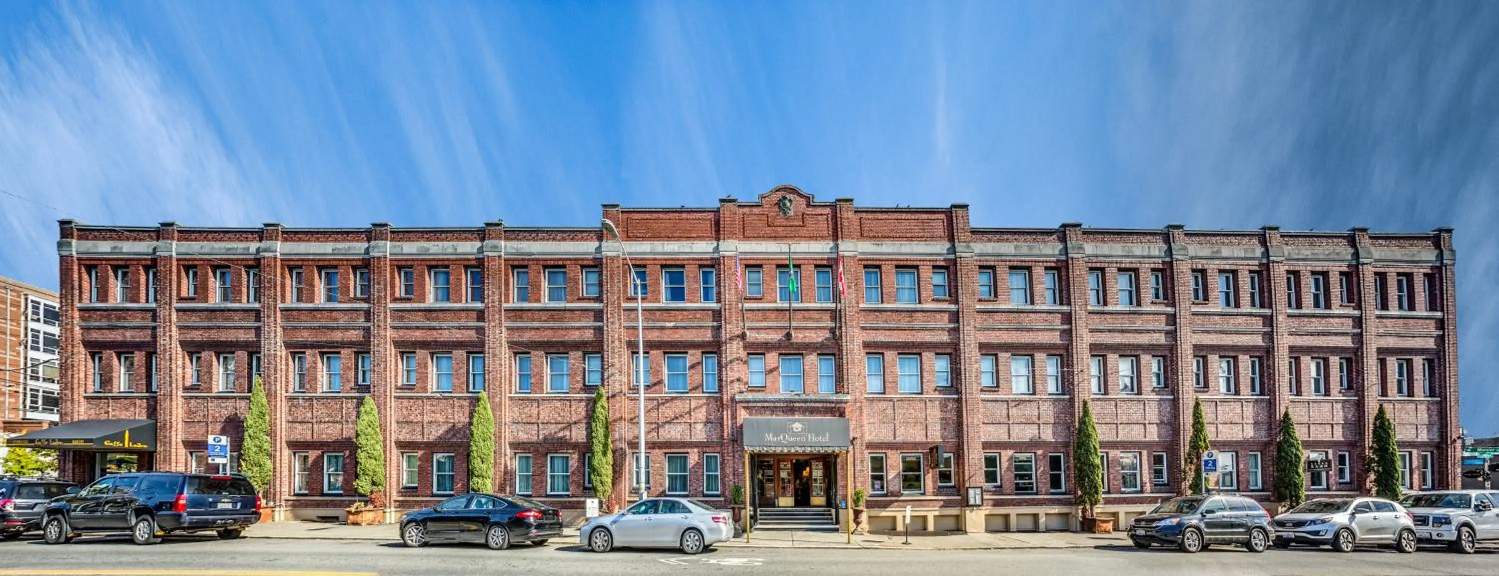 Property building in MarQueen Hotel - NEWLY RENOVATED