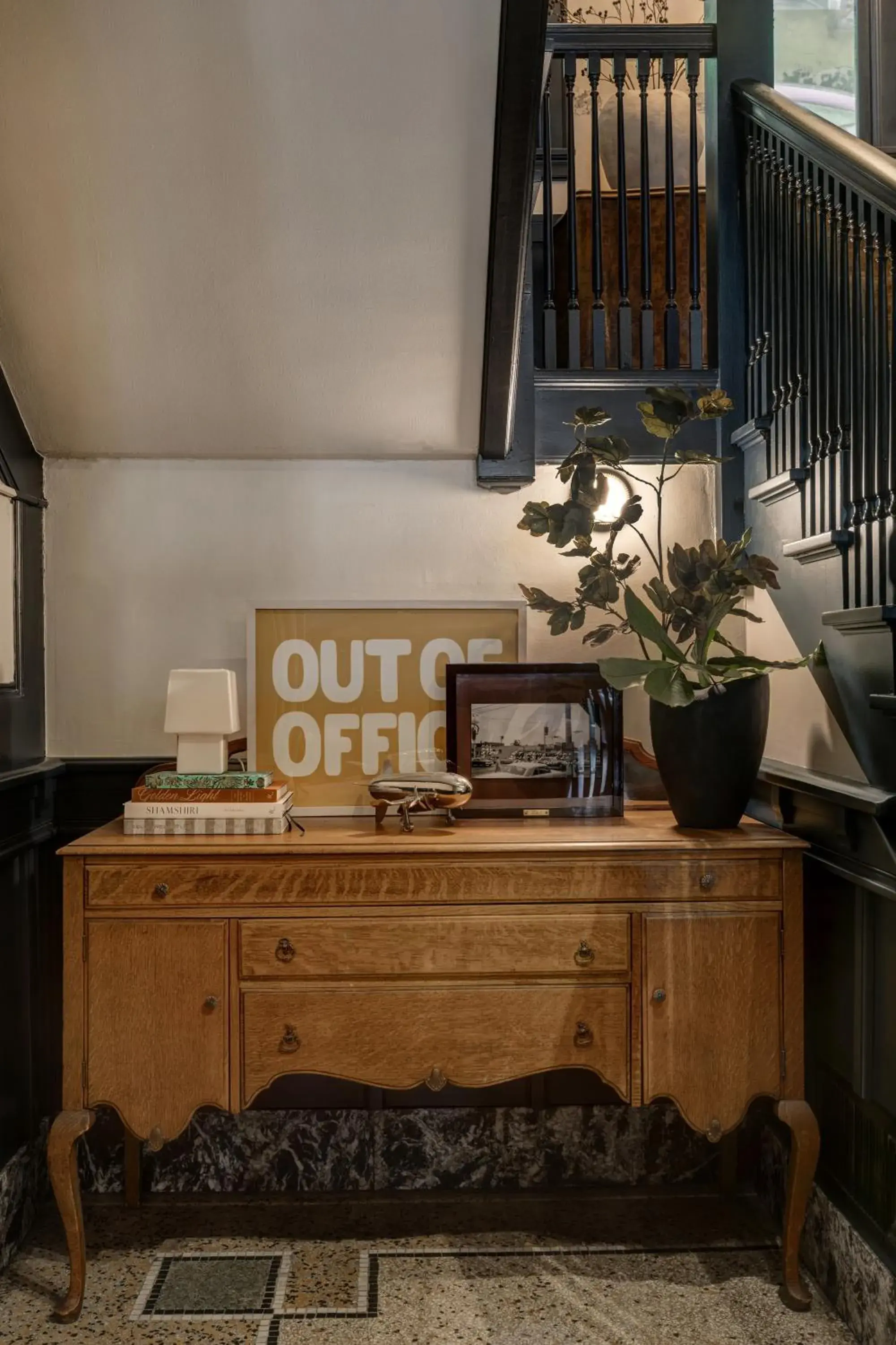 Property building in MarQueen Hotel - NEWLY RENOVATED Property building in MarQueen Hotel - NEWLY RENOVATED