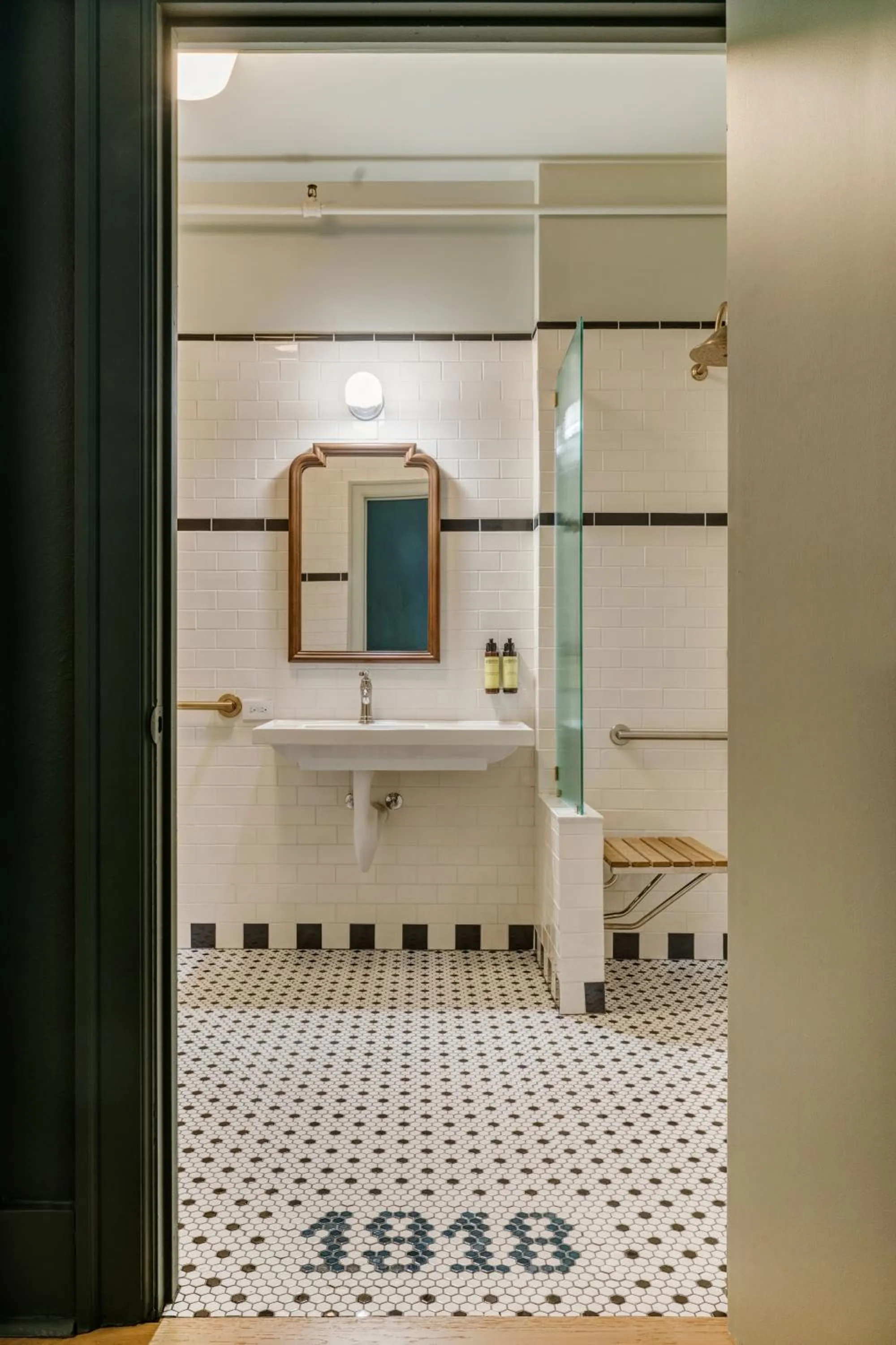 Bathroom in MarQueen Hotel - NEWLY RENOVATED