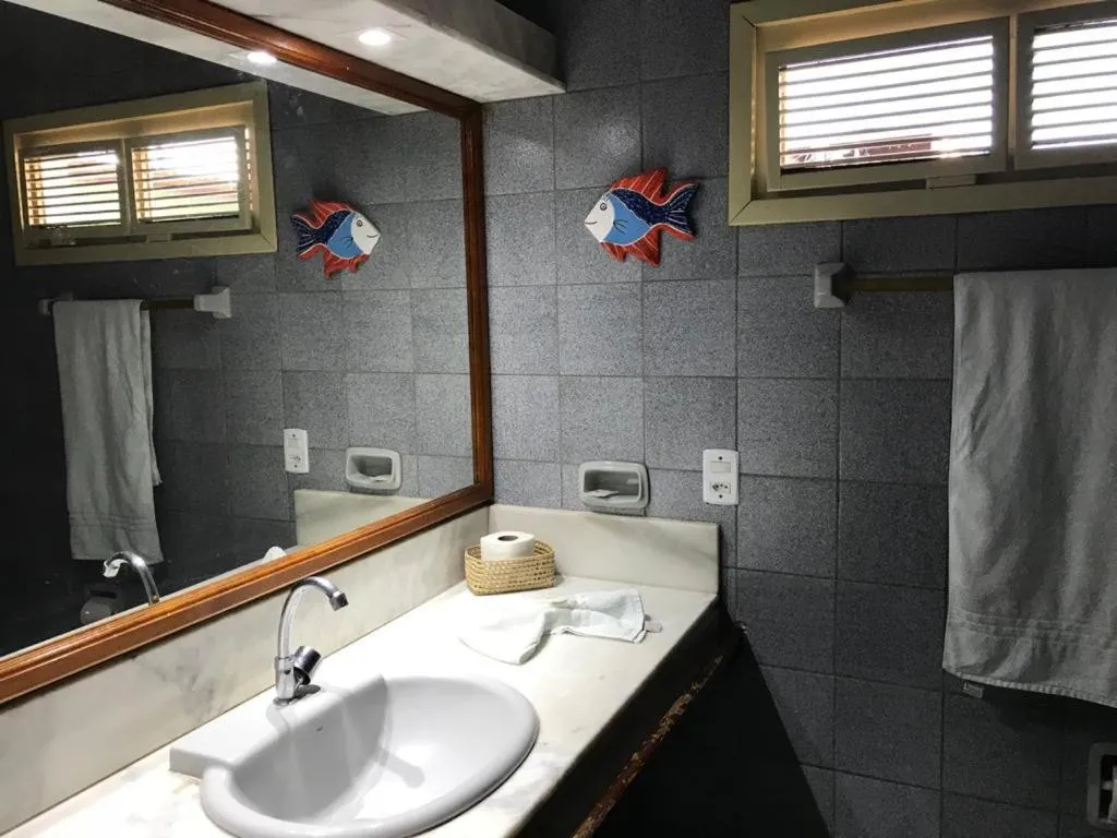 Bathroom in Pousada Azul Marinho