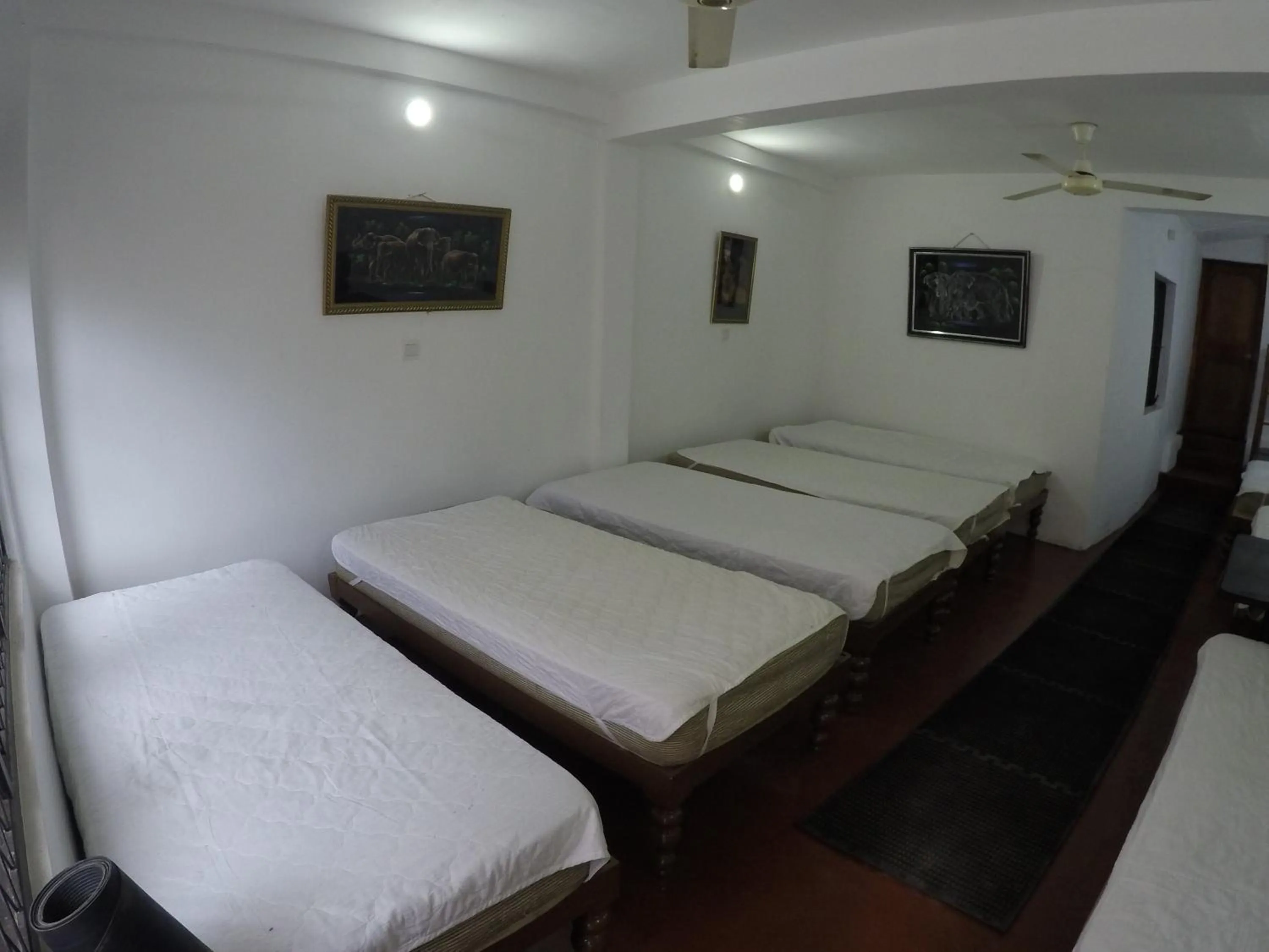 Bedroom, Bed in Hotel Sunray