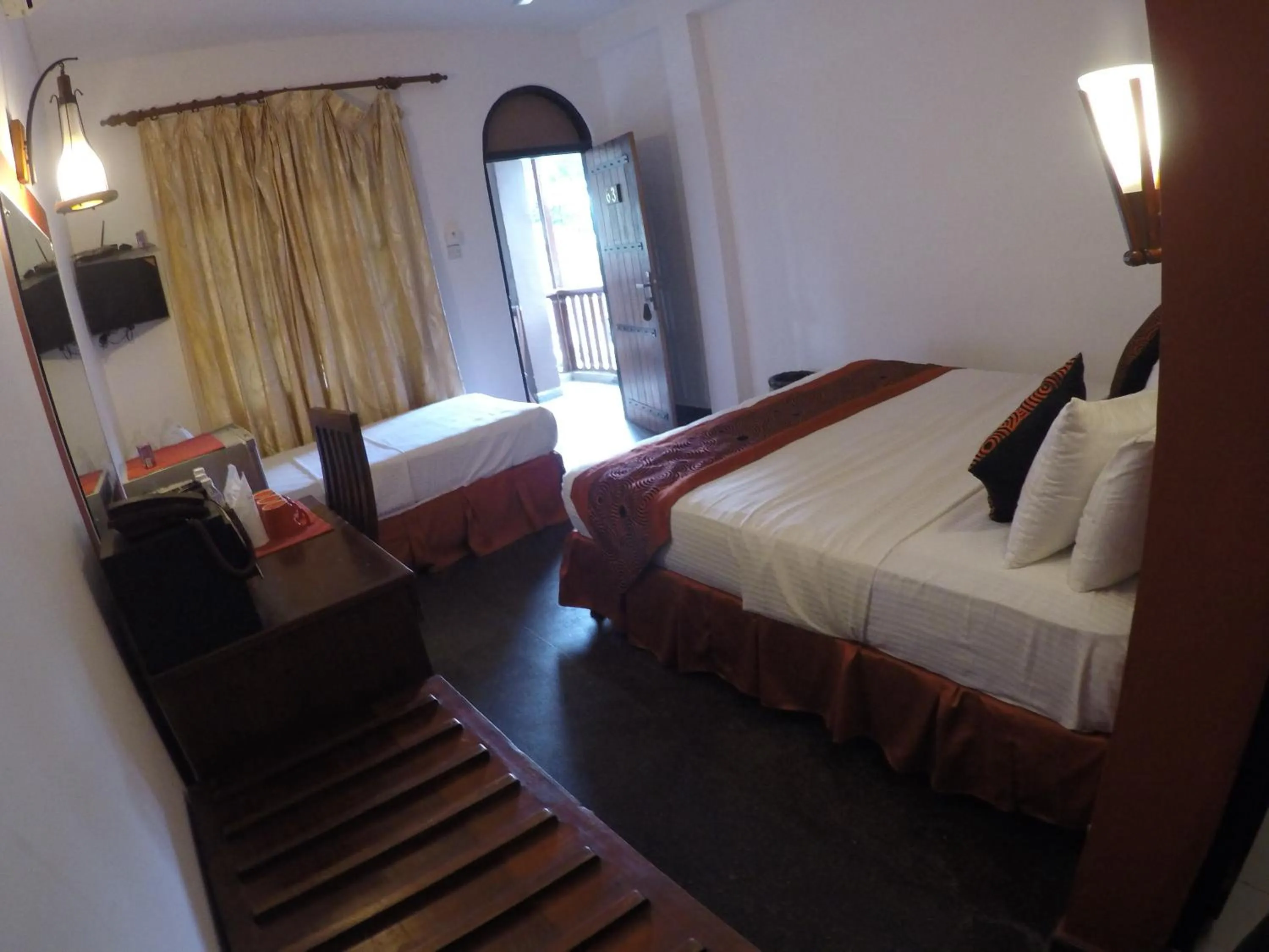 Bedroom, Bed in Hotel Sunray