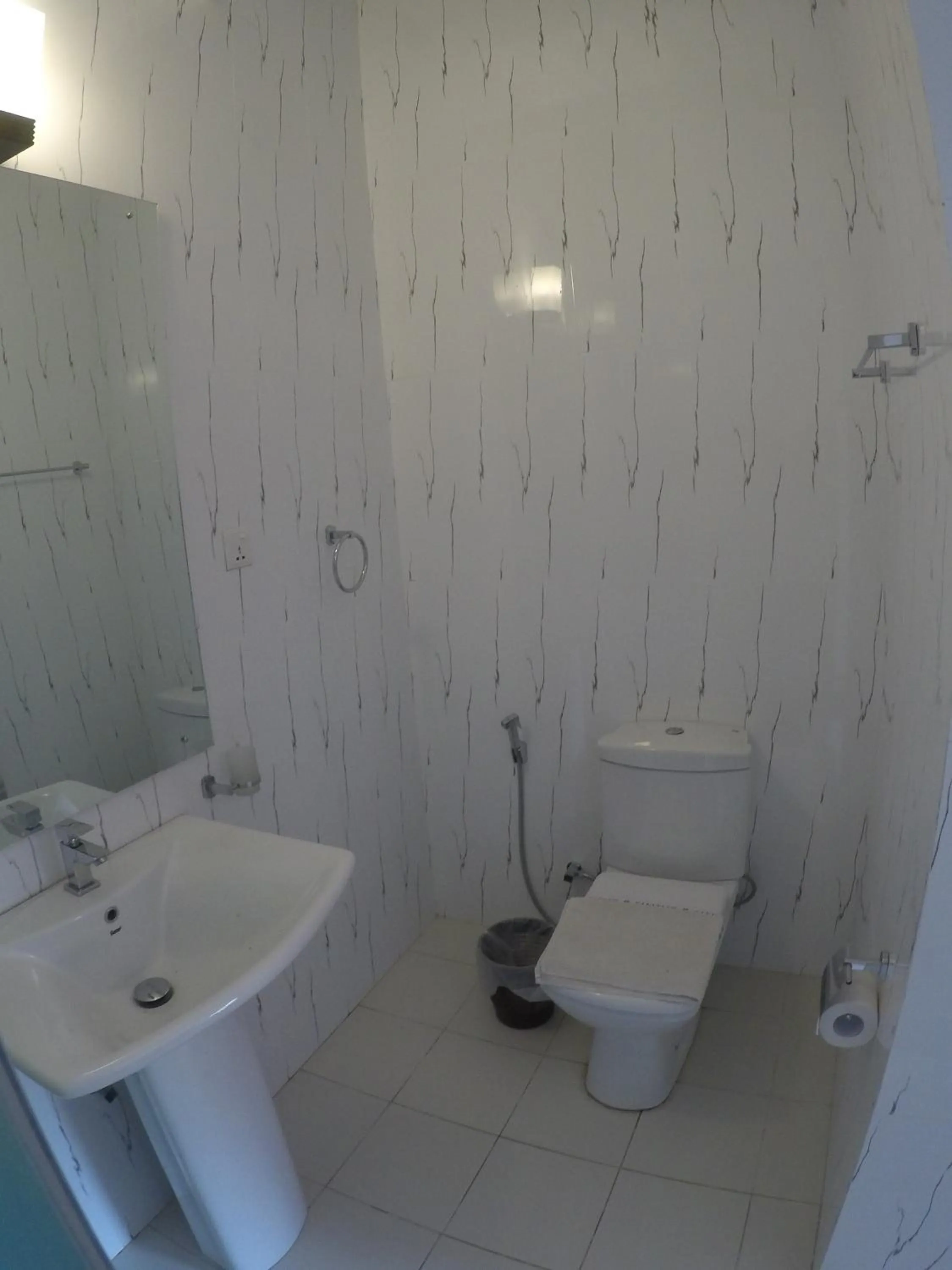 Toilet in Hotel Sunray