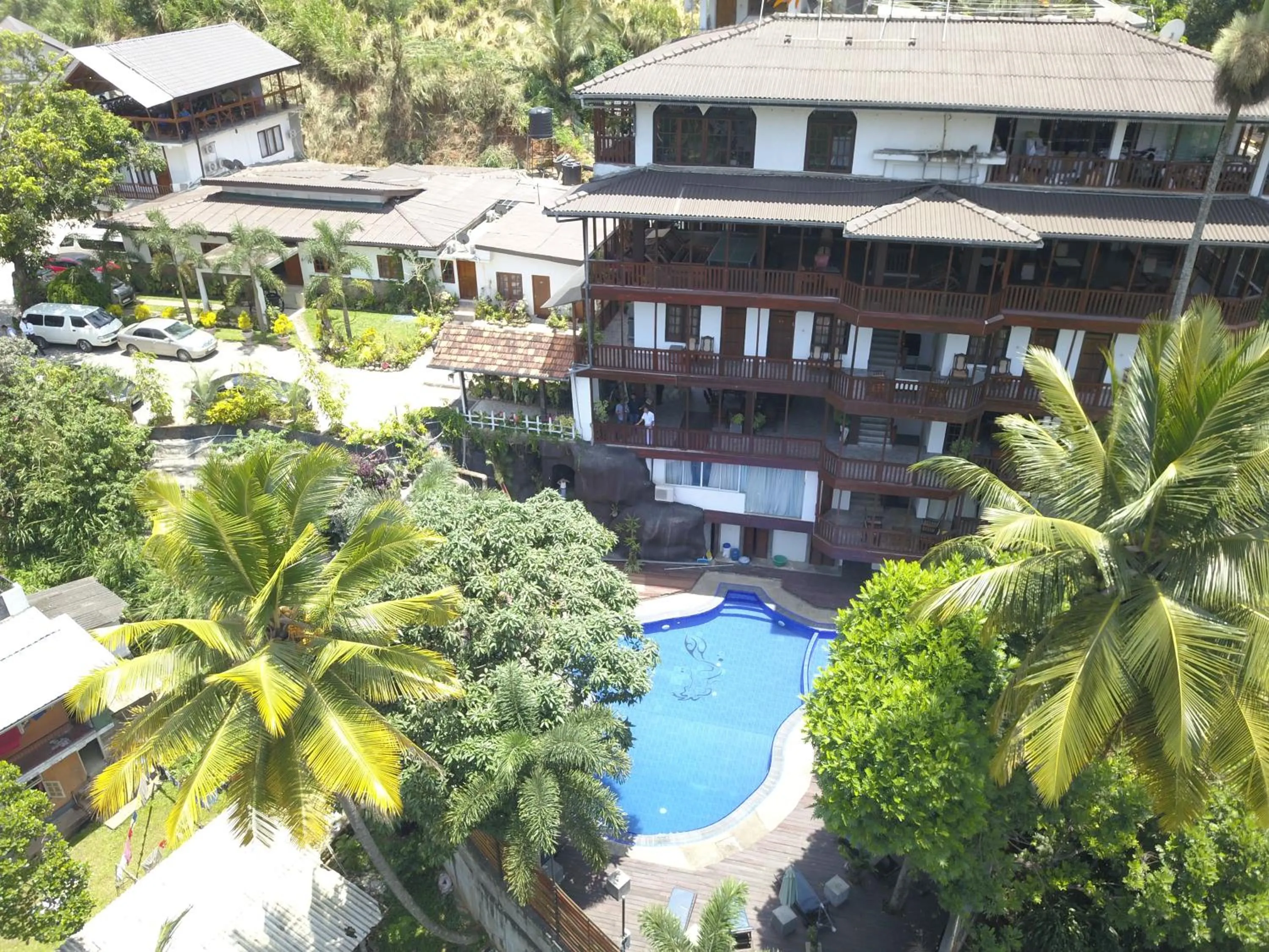 Property building in Hotel Sunray