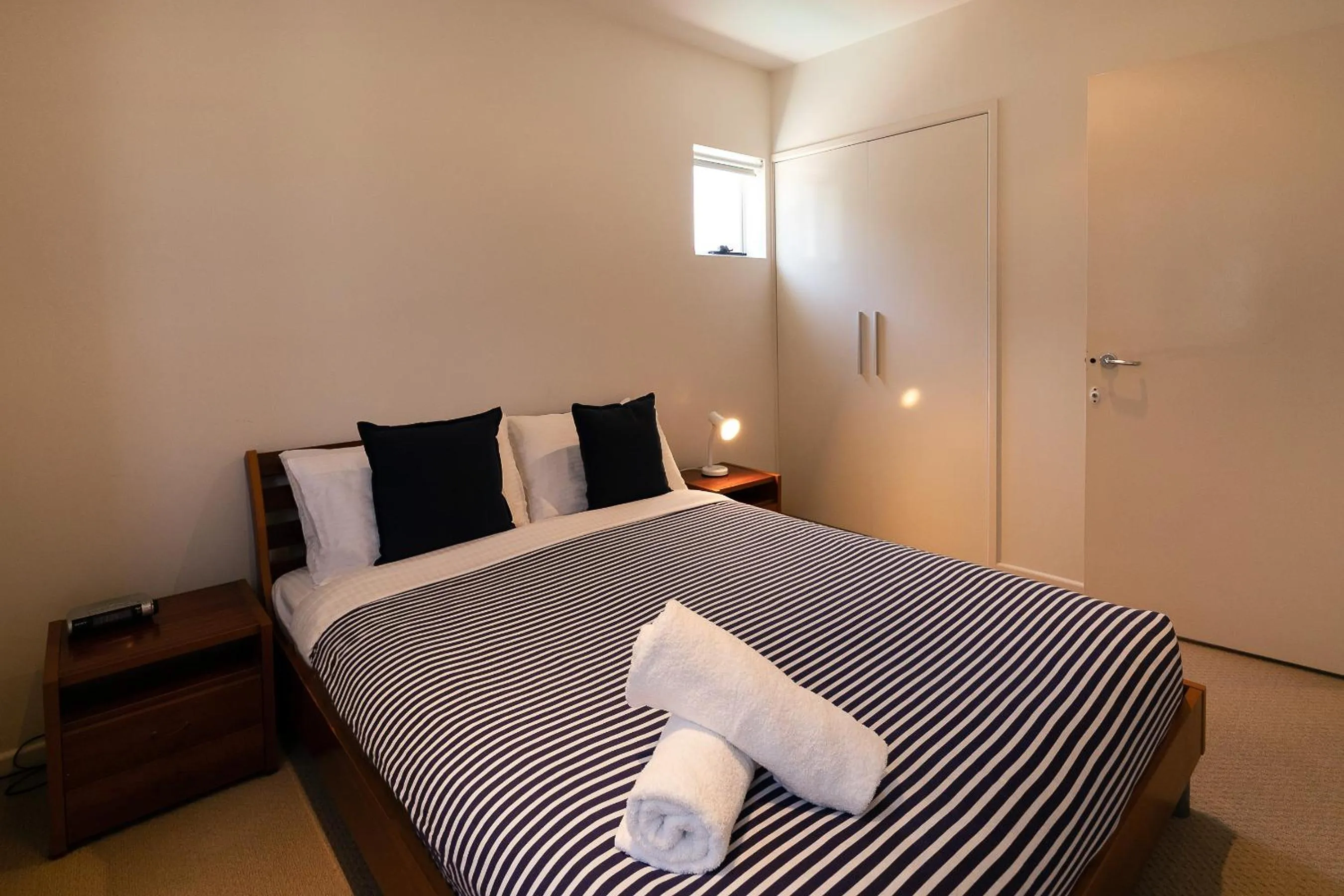 Bedroom, Bed in Aqua Promenade Beachfront Holiday Apartments