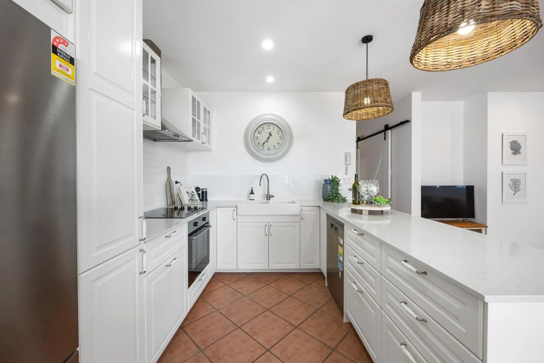 Aqua Promenade Beachfront Holiday Apartments