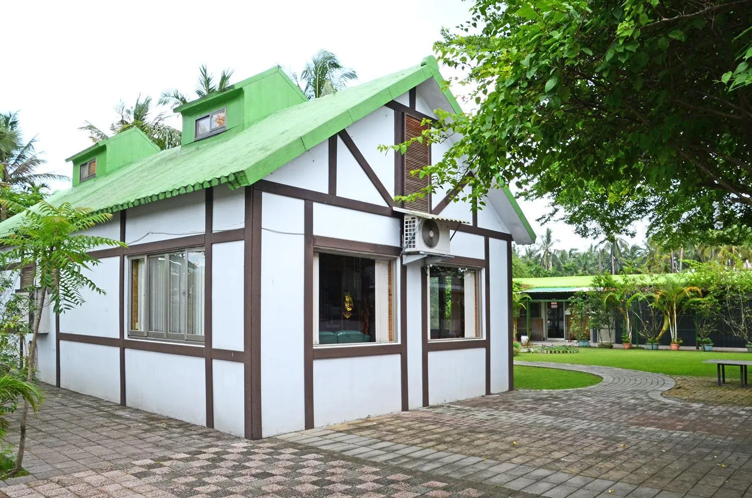 Kaohsiung Meinong Rabbit Paul Homestay B&B