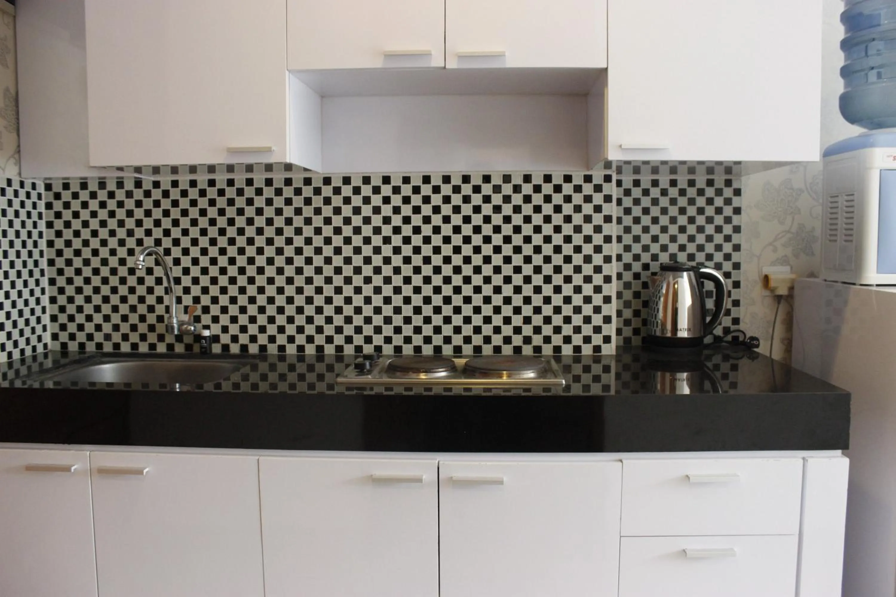 Relaxing Studio near ITB at Beverly Dago Apartment By Travelio