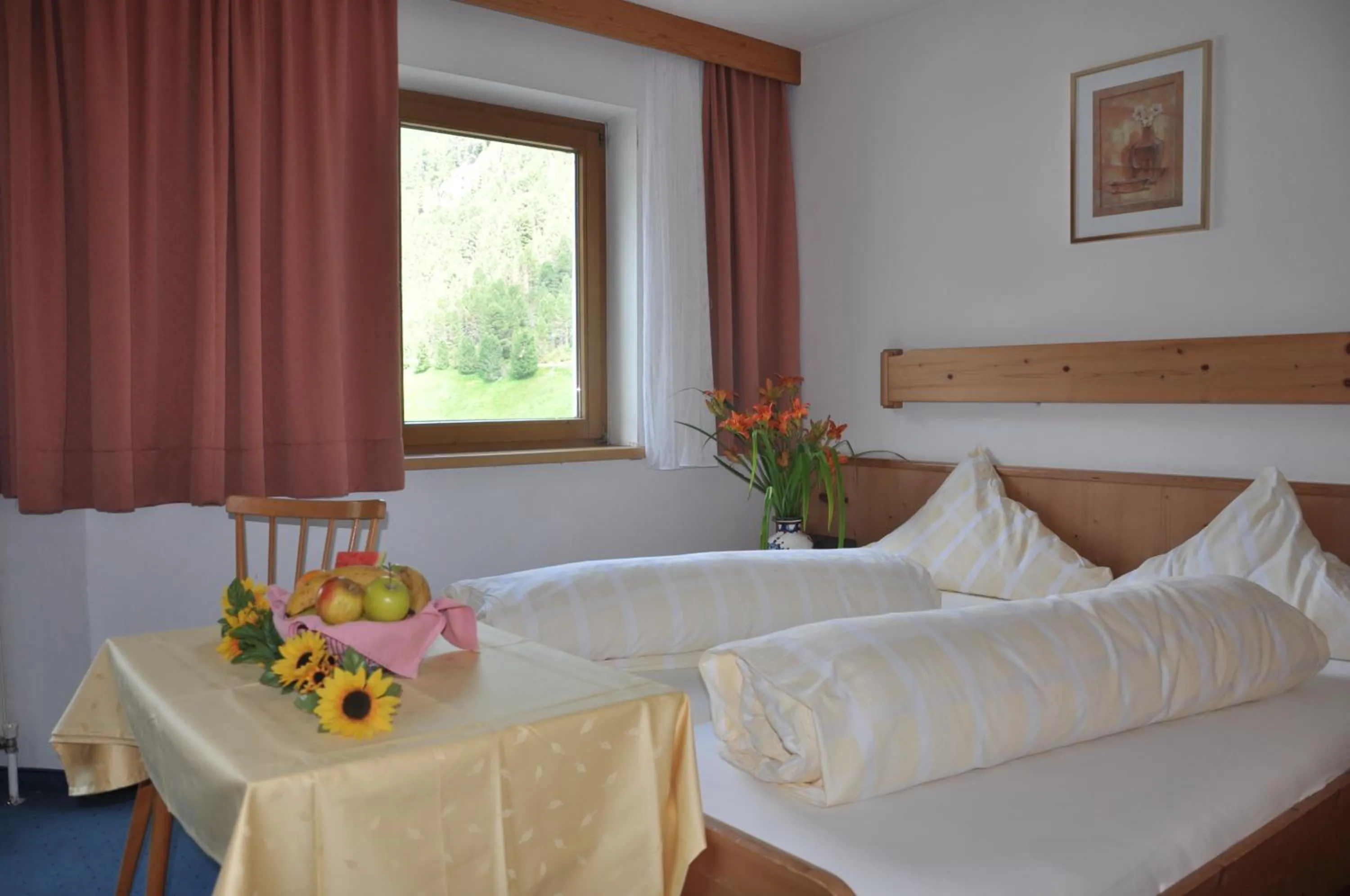 Photo of the whole room, Bed in Hotel Kleon