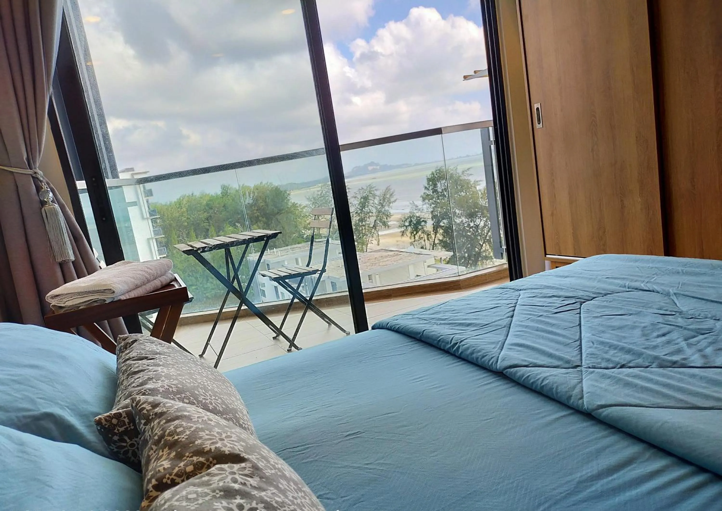 Bed in Timur Bay Seafront Residence Kuantan