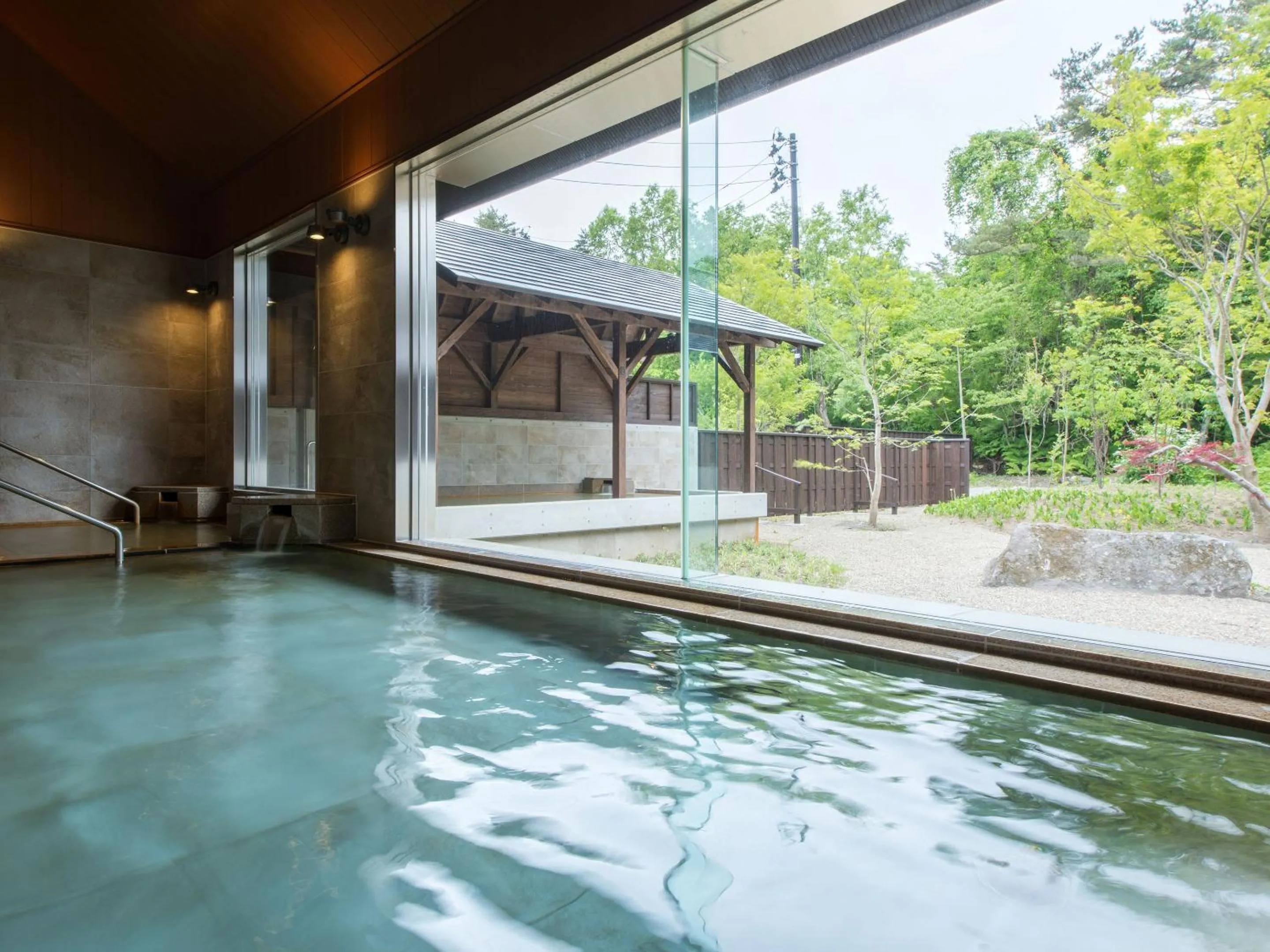 Hot Spring Bath in Urabandai Lake Resort Geihinkan Nekoma Rikyu