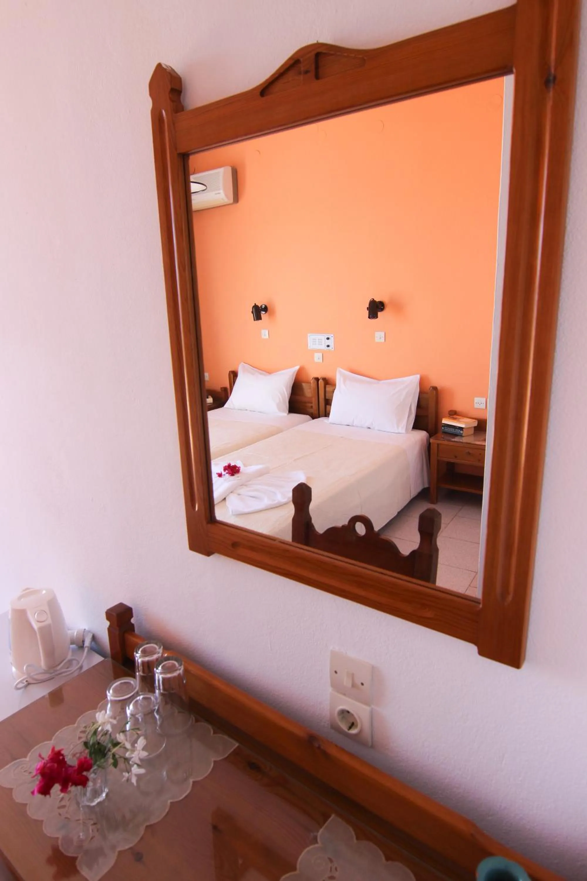 Bedroom, Bed in Lofos Hotel