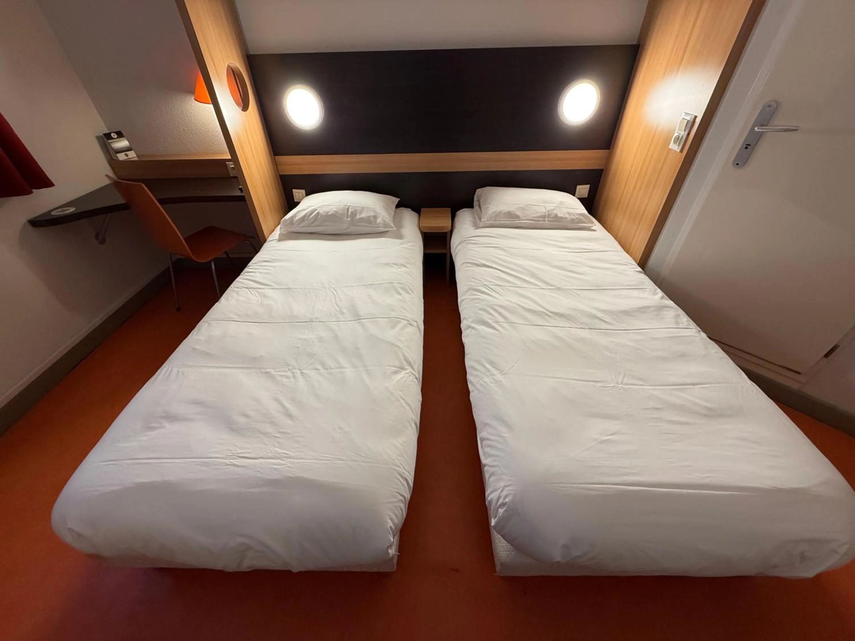 Bedroom, Bed in Premiere Classe Lisieux