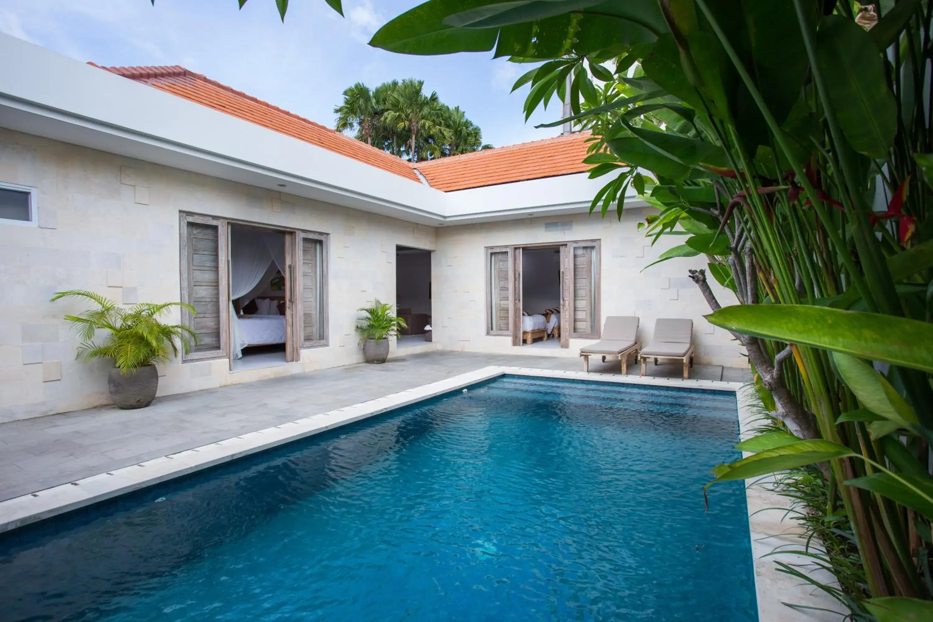 Garden view in The Awandari Villas Seminyak - CHSE Certified Garden view in The Awandari Villas Seminyak - CHSE Certified