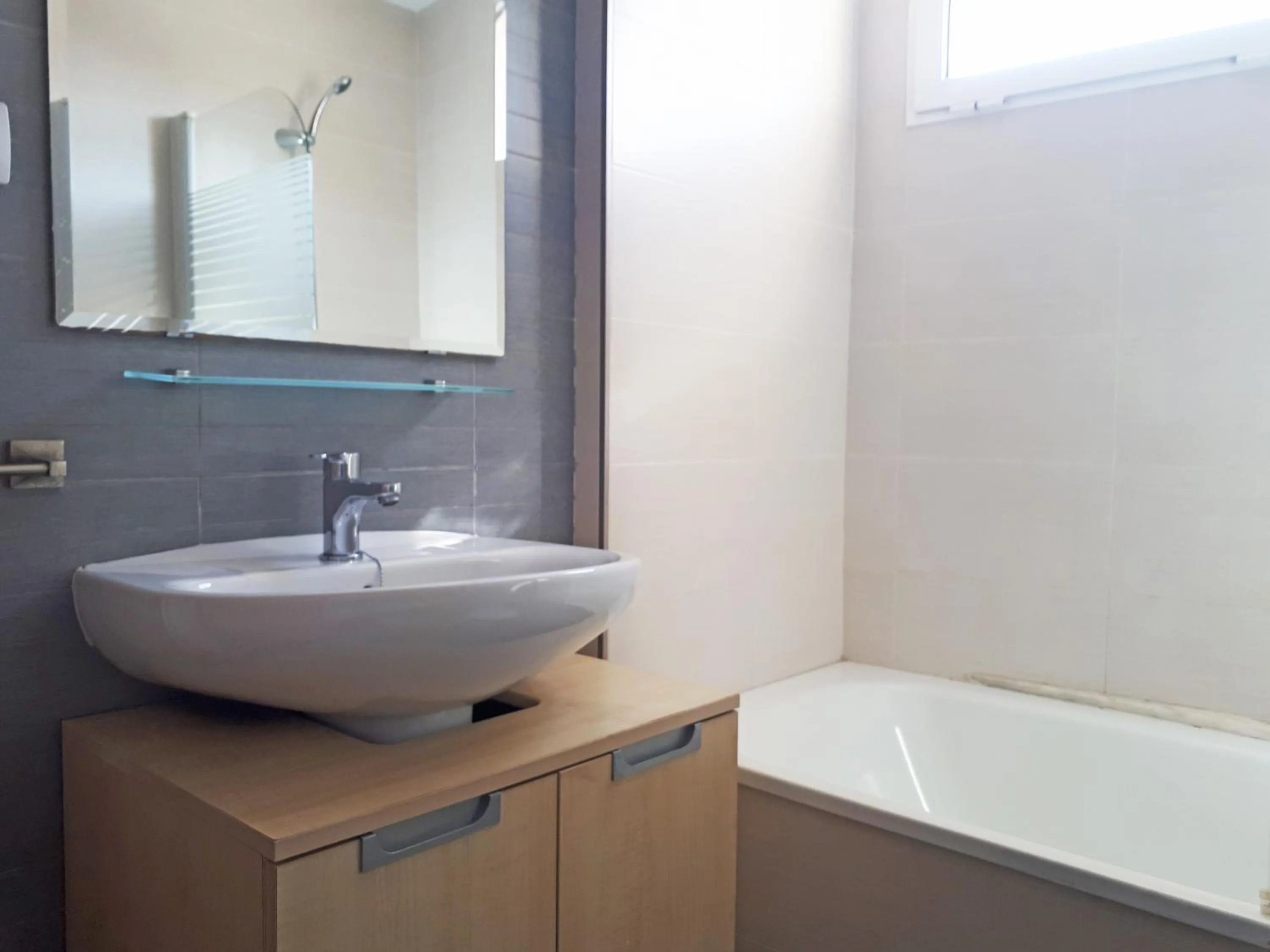 Bathroom in Apartamentos Doña Carmen 3000