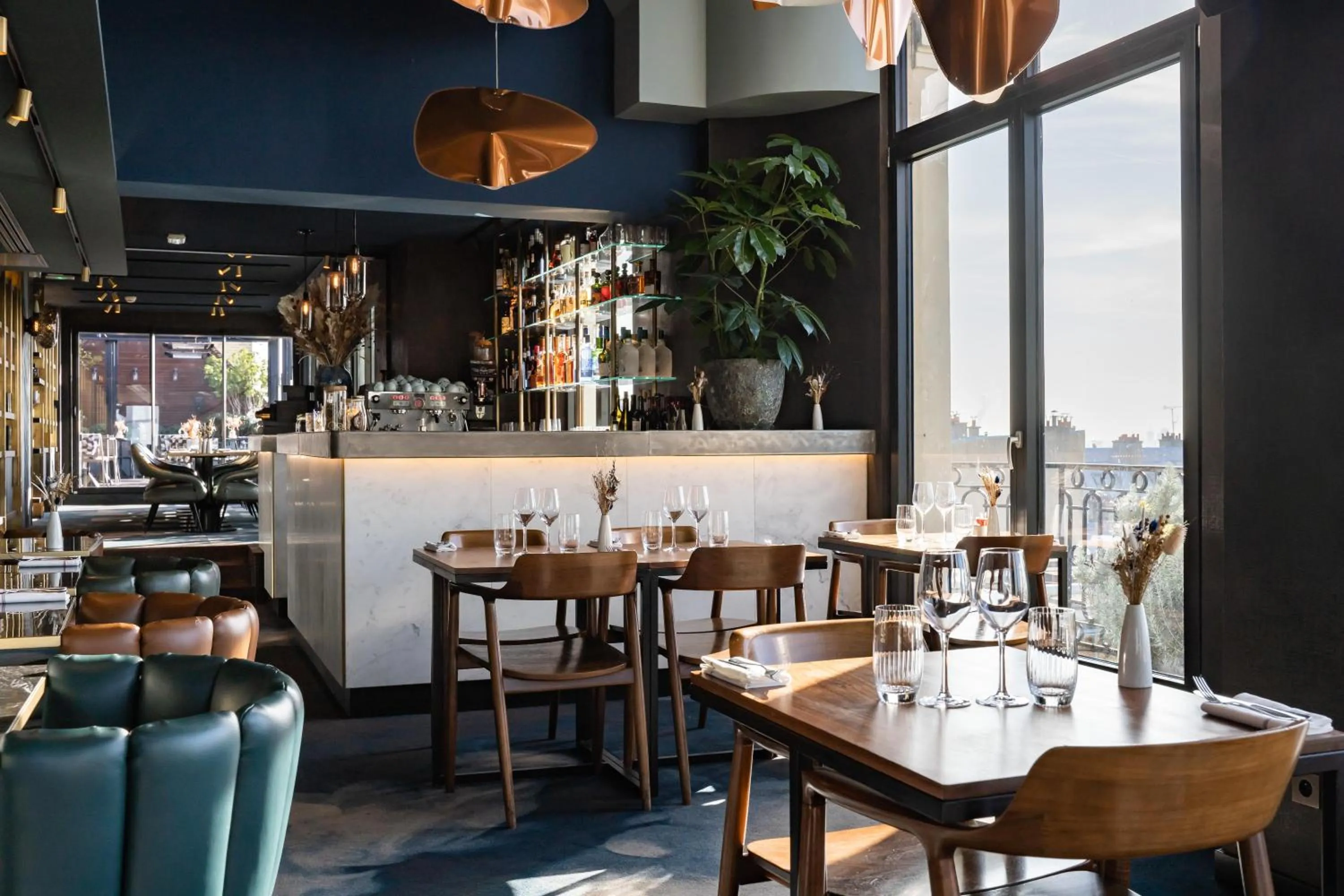 Restaurant/places to eat in Terrass" Hotel