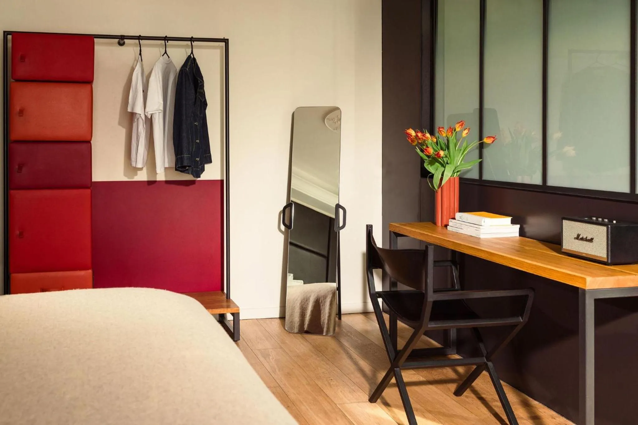 Photo of the whole room, Bed in Terrass" Hotel