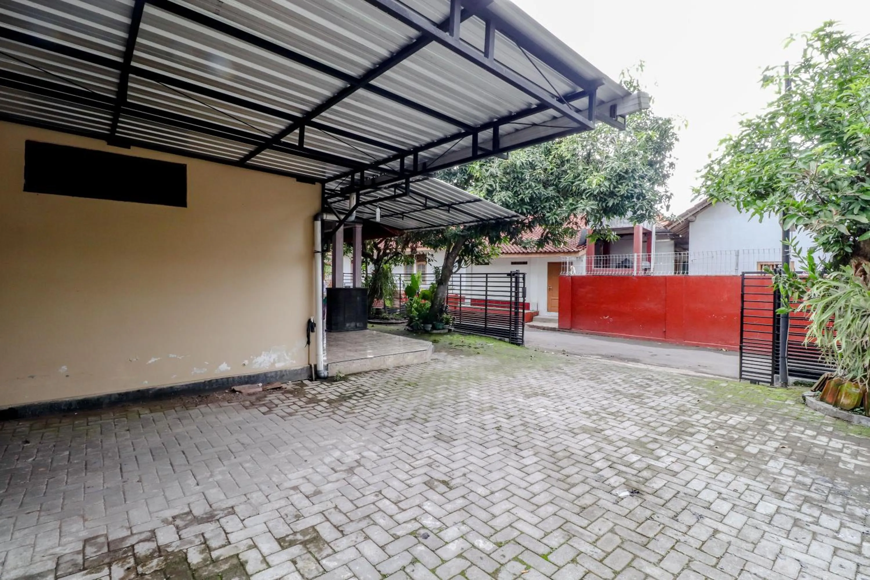 Patio in Homestay Damandiri Prambanan Syariah