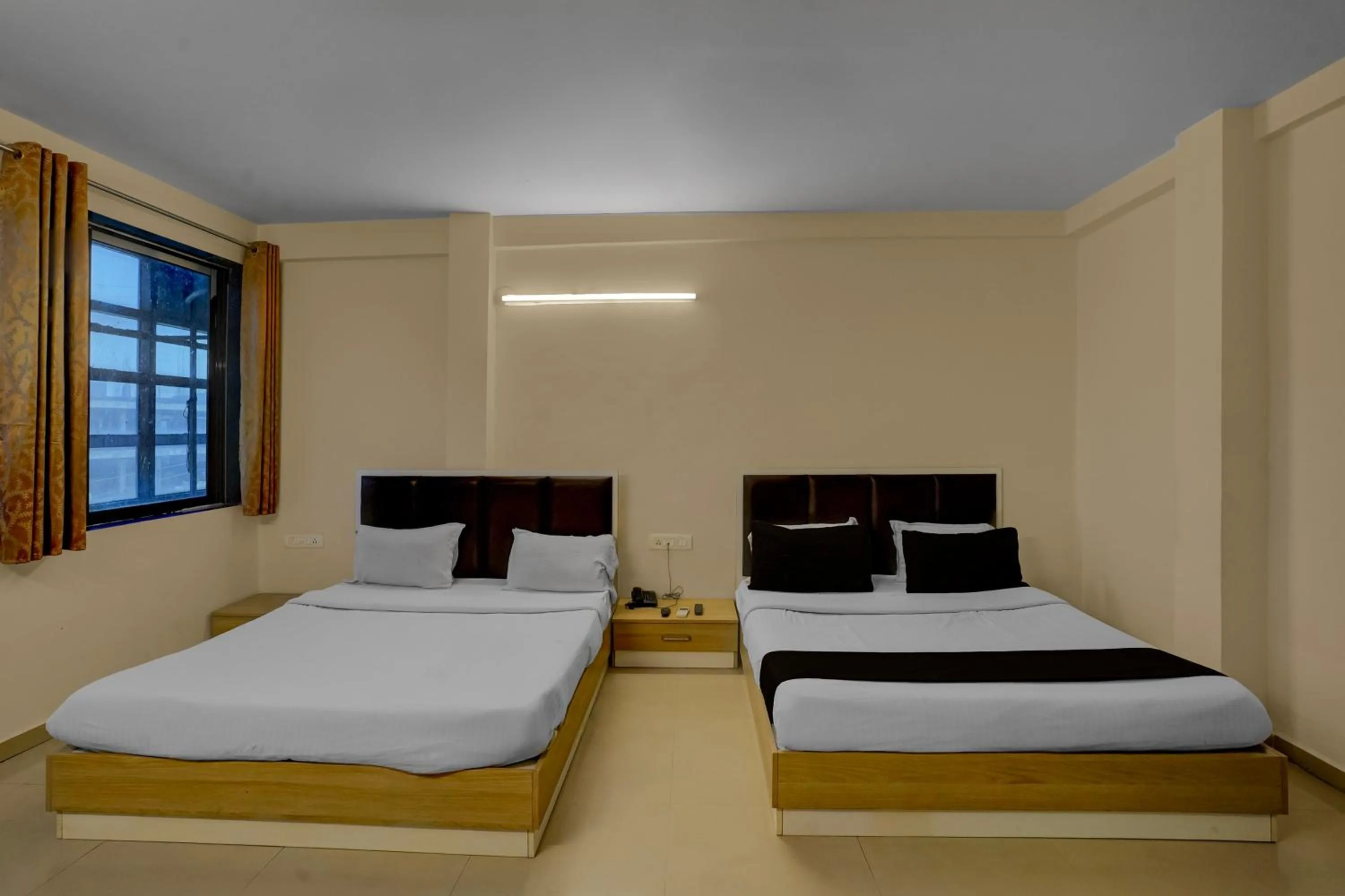 Bedroom, Bed in Hotel O Vapi GIDC Formerly Zion Inn