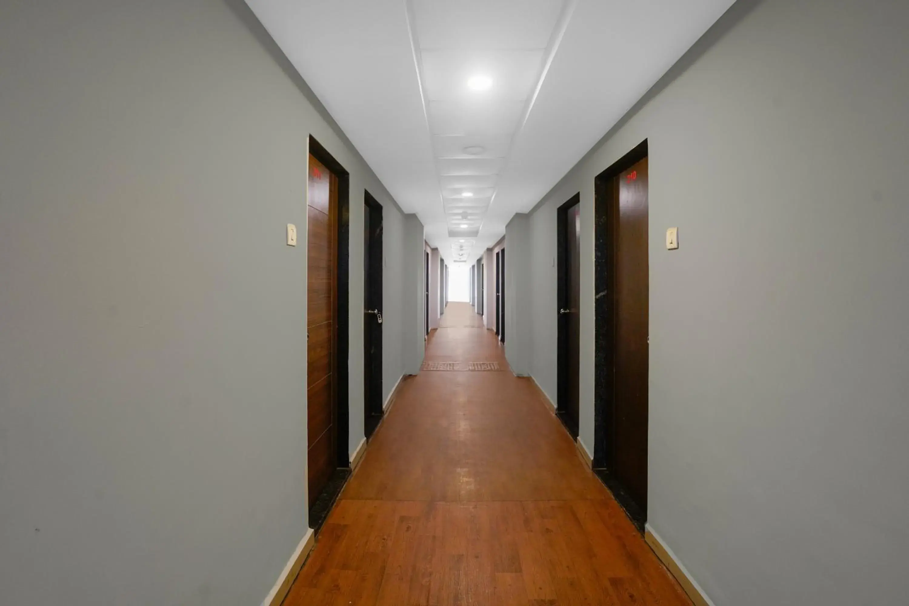 Lobby or reception in Hotel O Vapi GIDC Formerly Zion Inn Lobby or reception in Hotel O Vapi GIDC Formerly Zion Inn