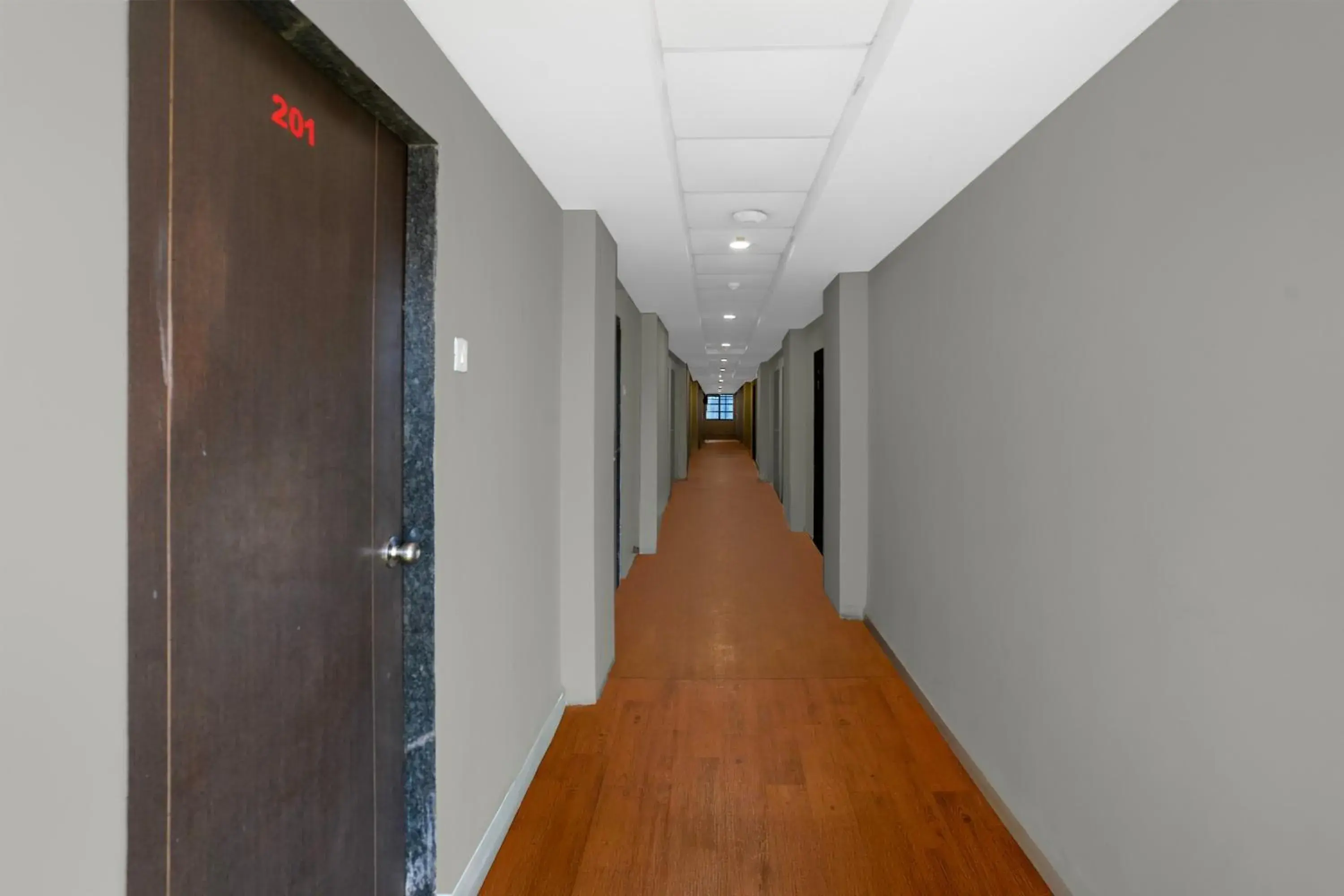 Lobby or reception in Hotel O Vapi GIDC Formerly Zion Inn Lobby or reception in Hotel O Vapi GIDC Formerly Zion Inn