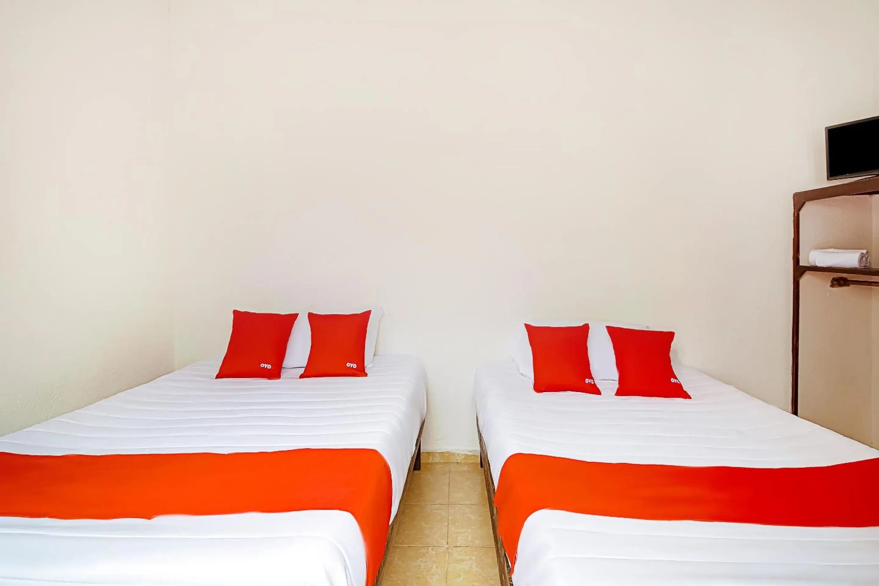 Bedroom, Bed in OYO Hotel Posada Los Faroles,Tabasco Bedroom, Bed in OYO Hotel Posada Los Faroles,Tabasco