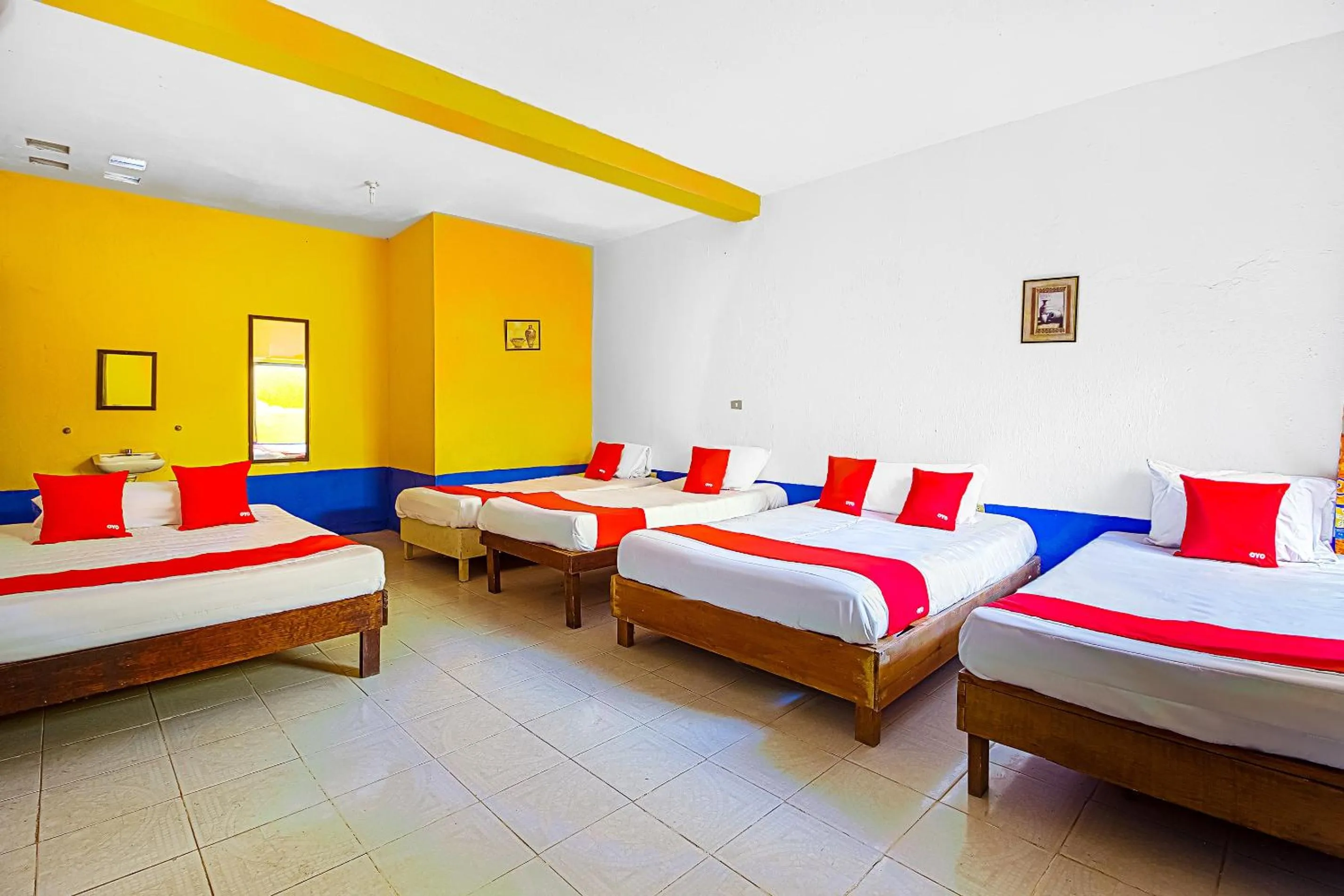 Bedroom, Bed in OYO Hotel Posada Los Faroles,Tabasco