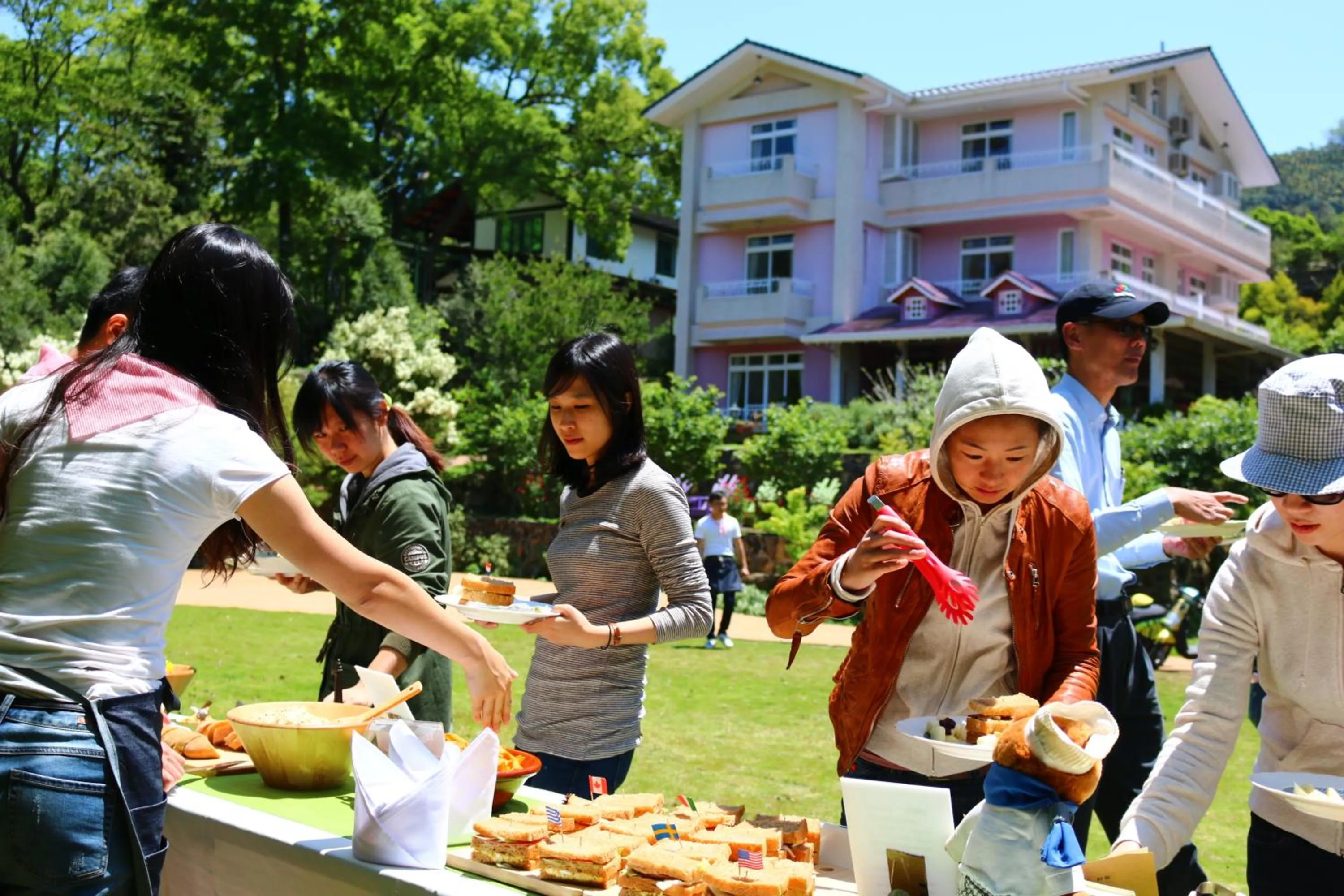 Activities in Bear Meets Moose Homestay B&B