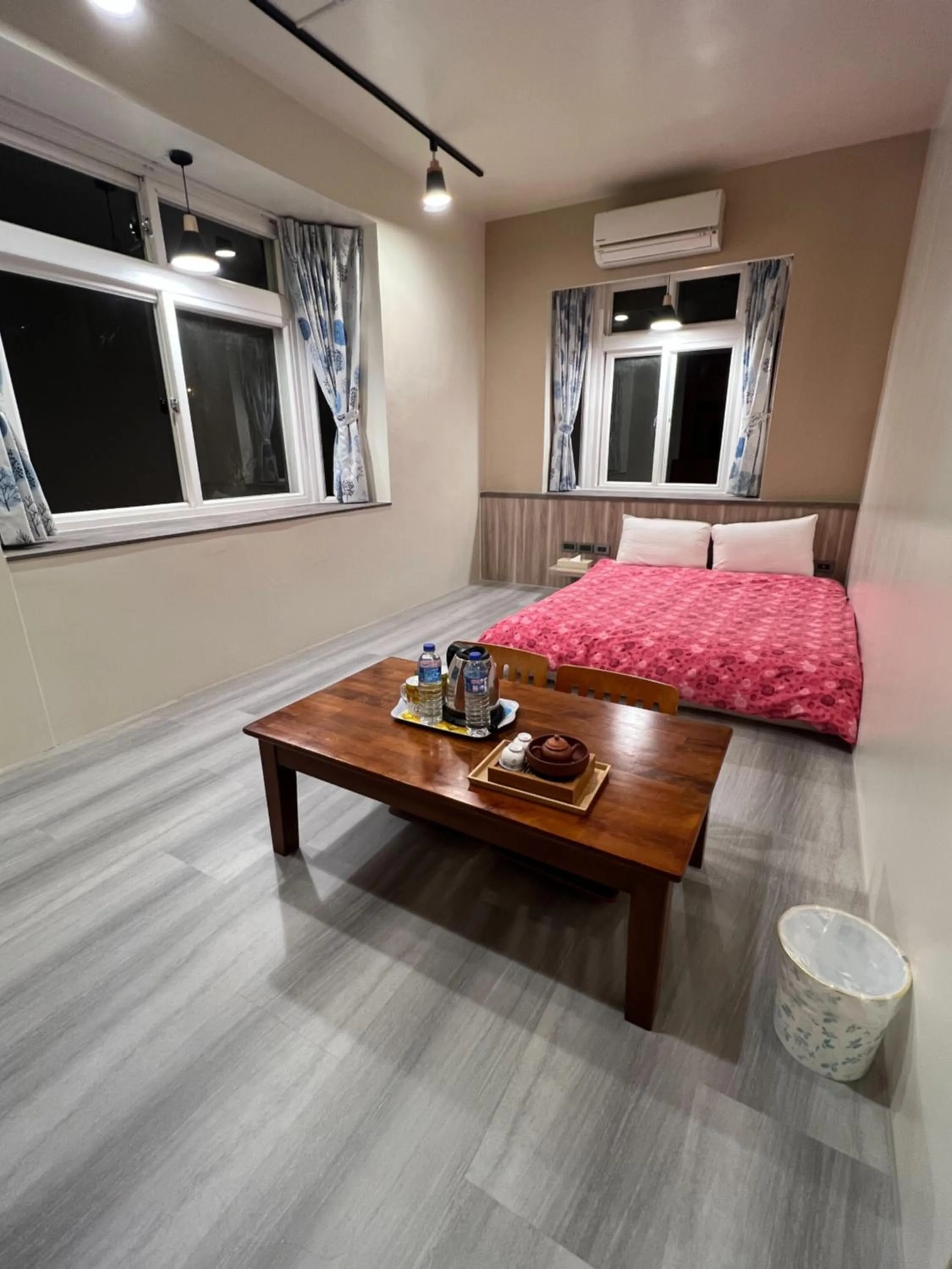 Bed in Nantou Xitou Riverside Homestay B&B