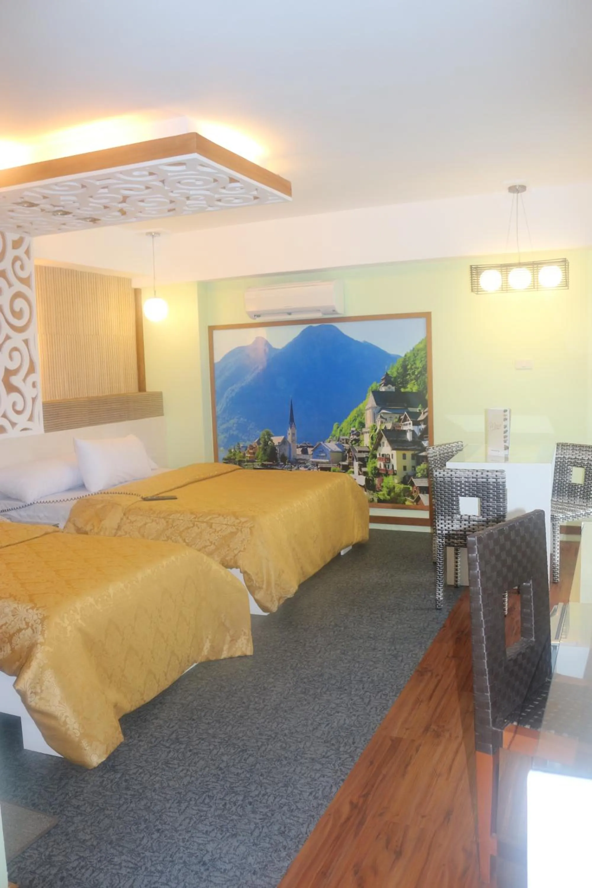 Bed in Eurotel Boracay