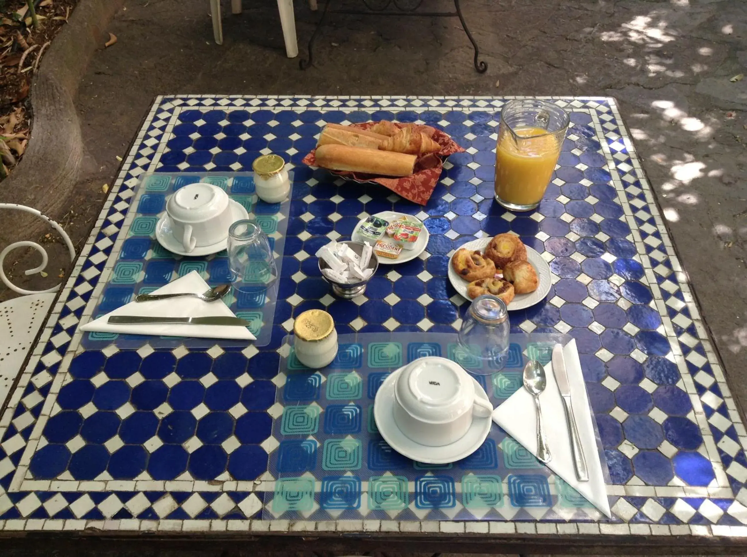 Breakfast in Hotel Acapulco Breakfast in Hotel Acapulco