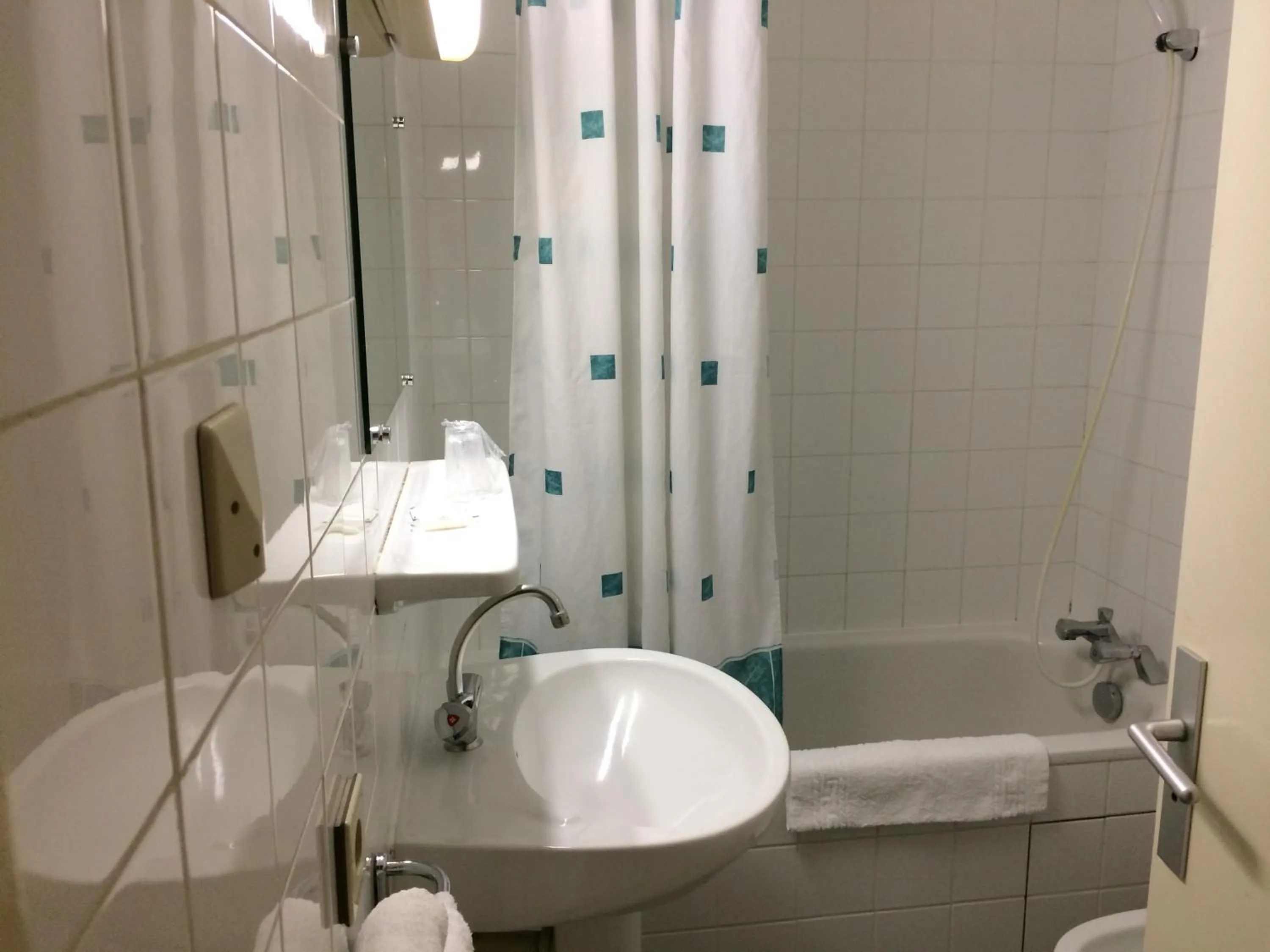 Bathroom in Hotel Acapulco