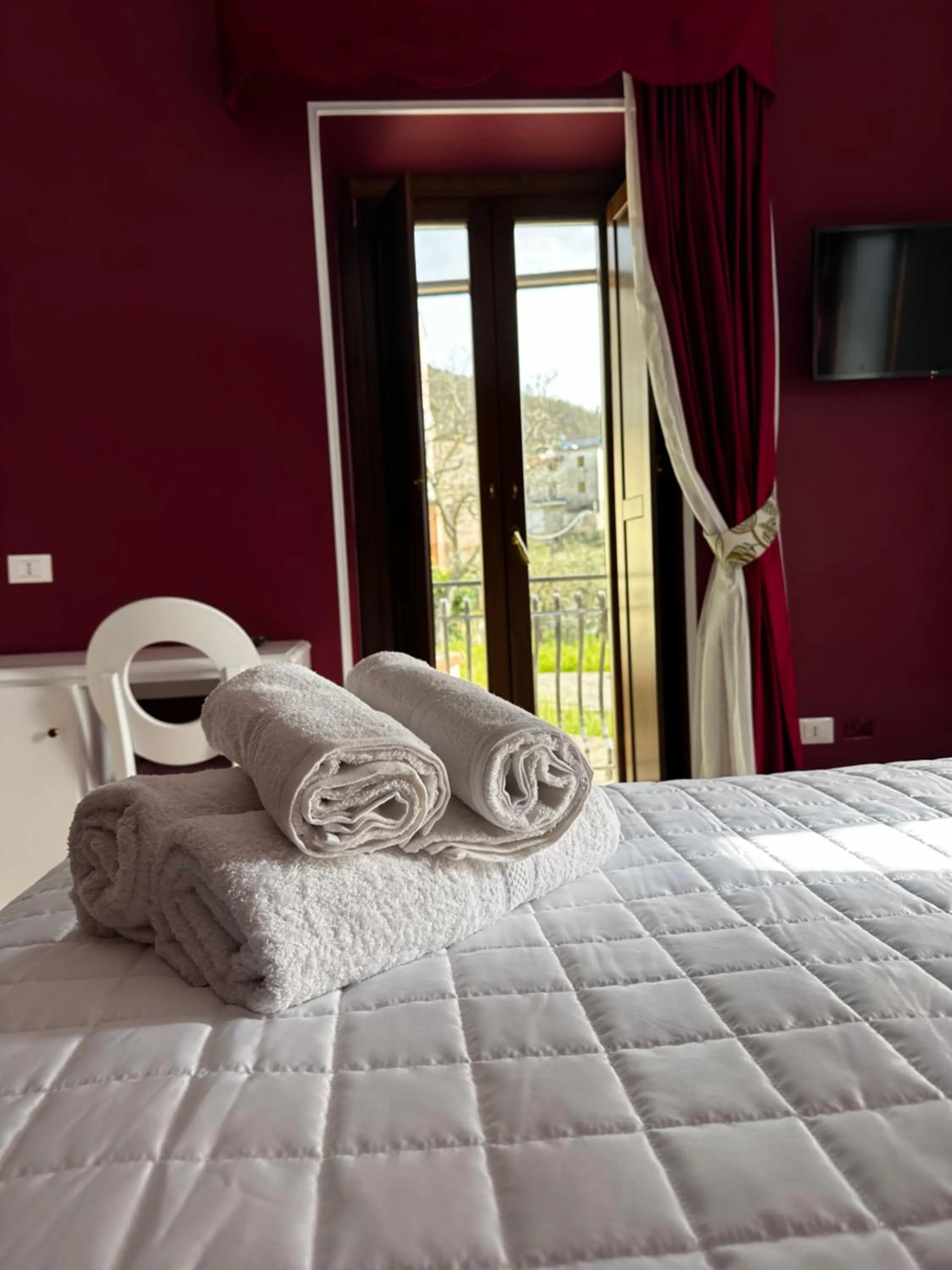 Bedroom in Reale Wine Resort